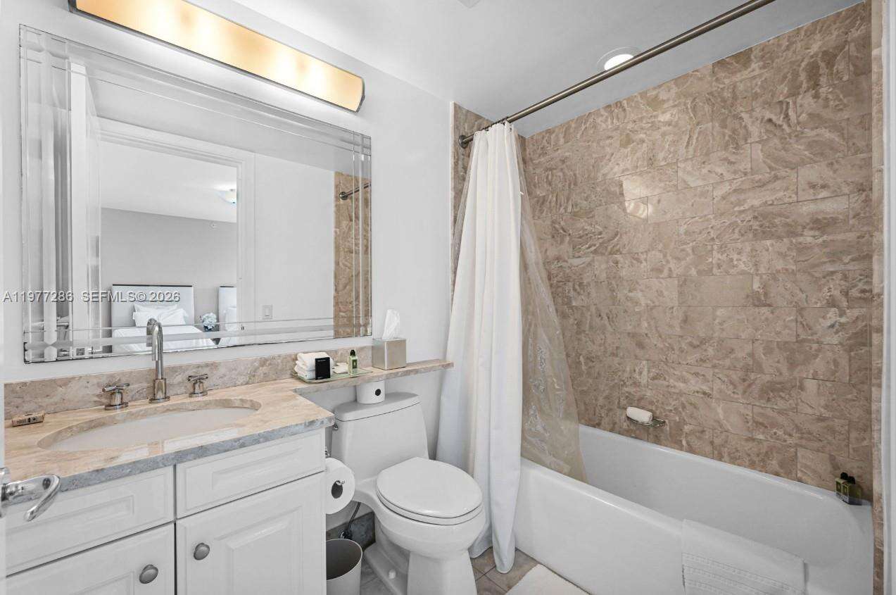 MILLENNIUM TOWER - 1435 Brickell Ave, Miami, FL 33131 | Picture 23