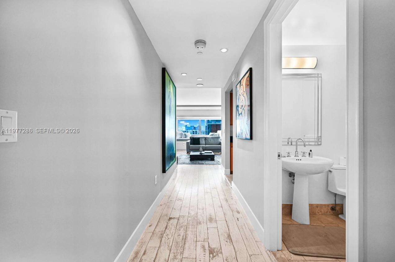 MILLENNIUM TOWER - 1435 Brickell Ave, Miami, FL 33131 | Picture 38