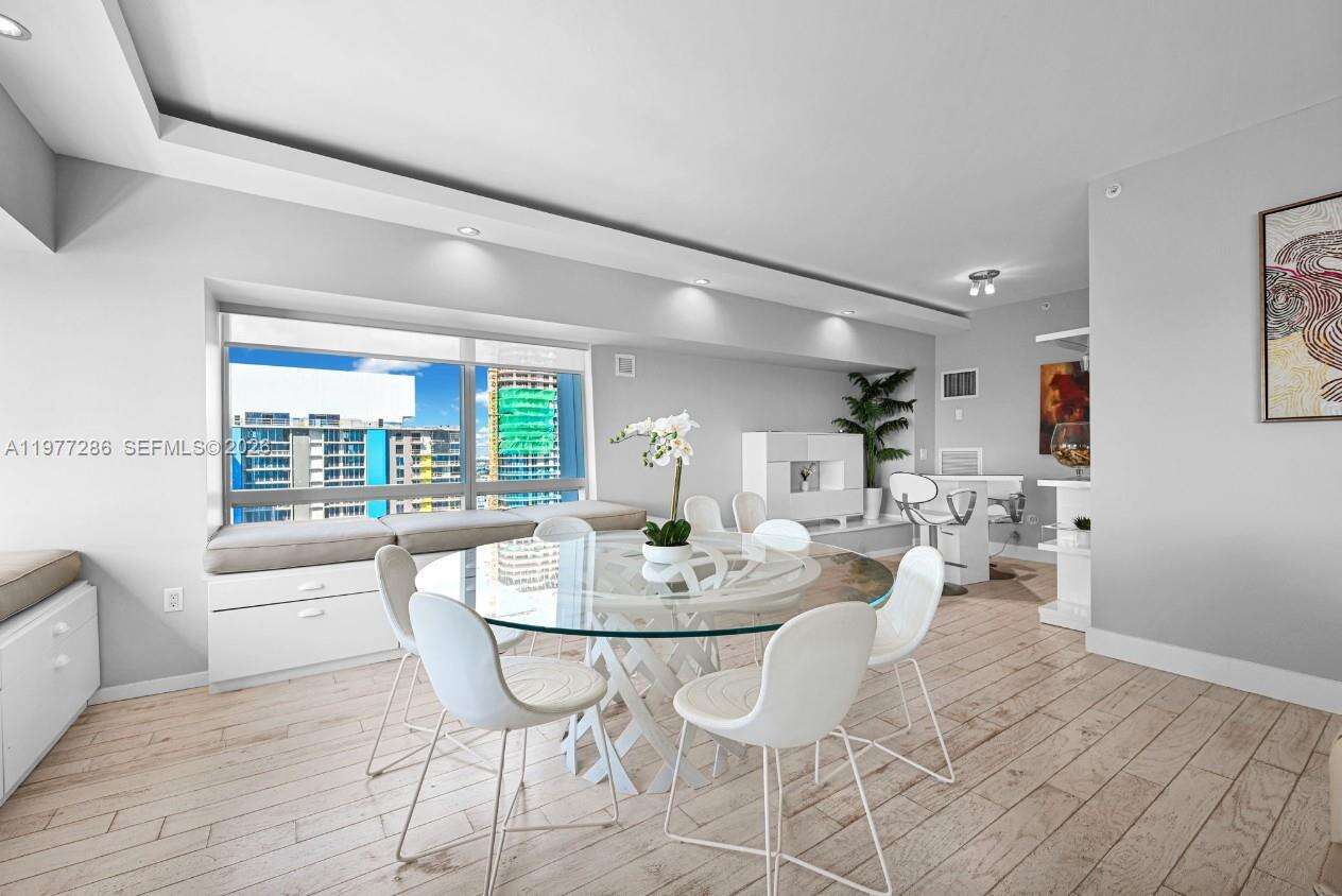 MILLENNIUM TOWER - 1435 Brickell Ave, Miami, FL 33131 | Picture 7