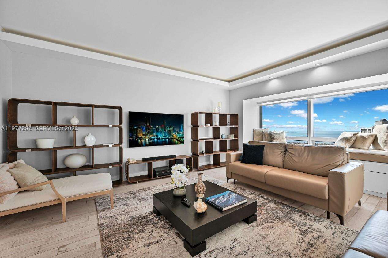 MILLENNIUM TOWER - 1435 Brickell Ave, Miami, FL 33131 | Picture 10