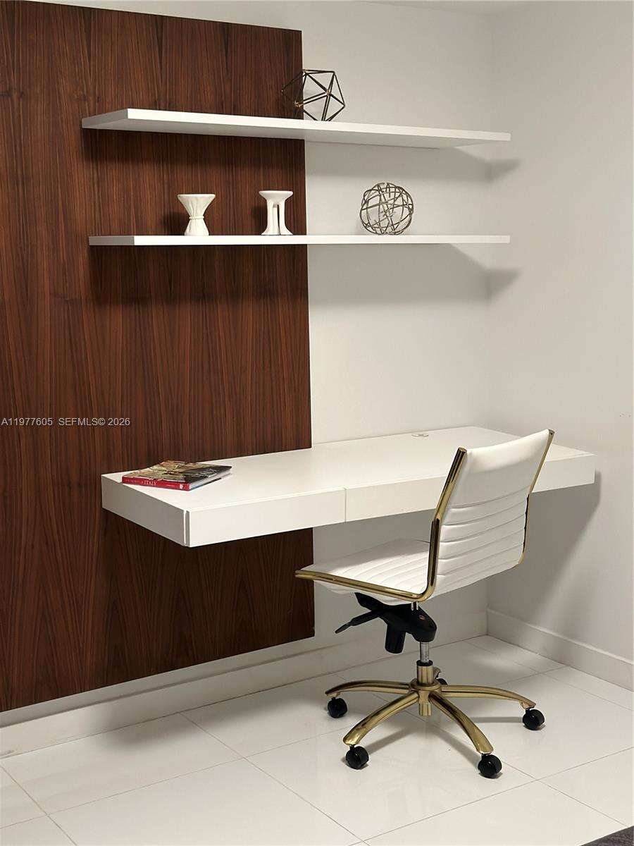 EPIC WEST - 200 Biscayne Blvd Way, Miami, FL 33131 | Picture 6