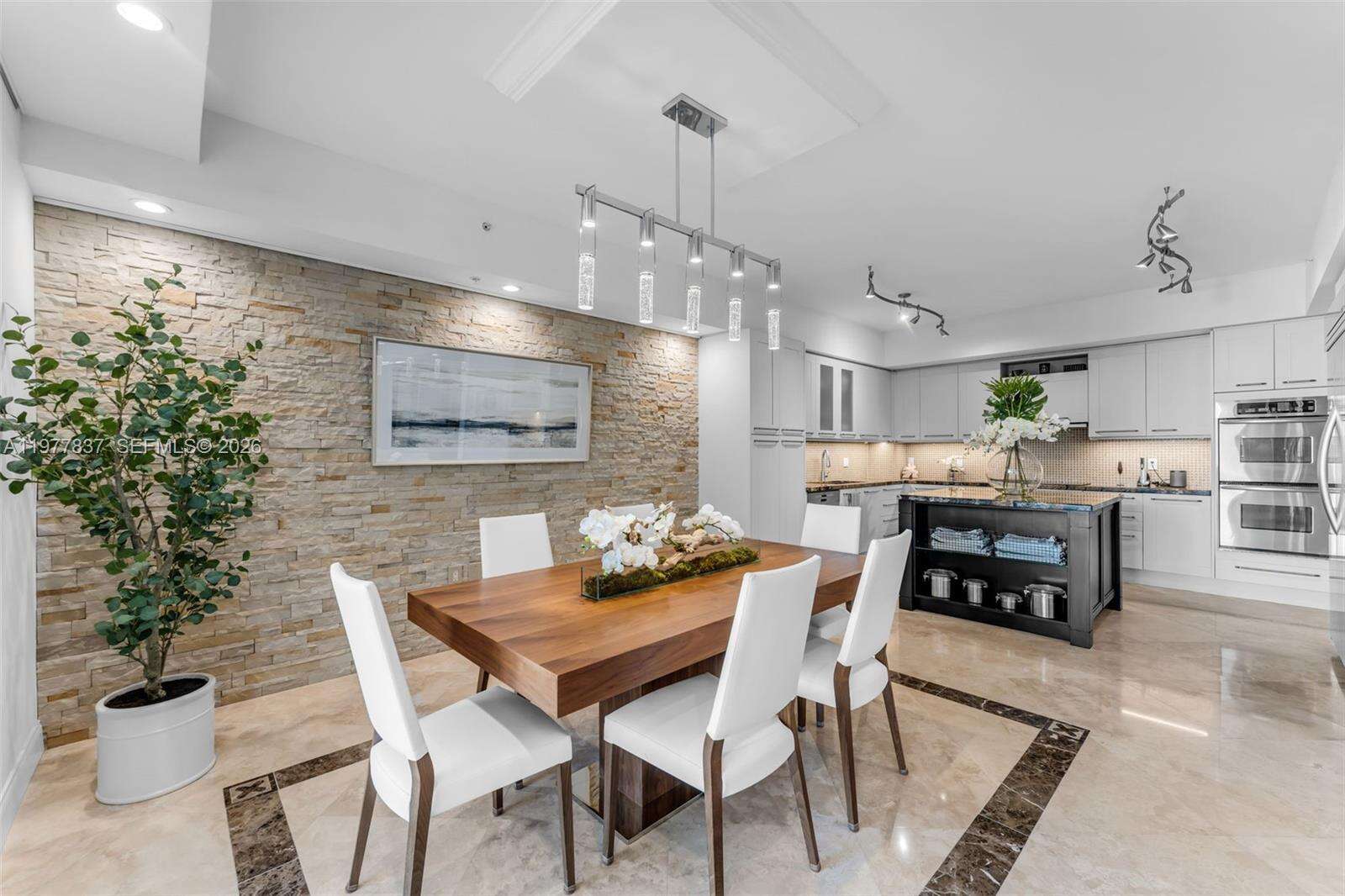 LAS OLAS RIVER HOUSE - 333 Las Olas Way, Fort Lauderdale, FL 33301 | Picture 9