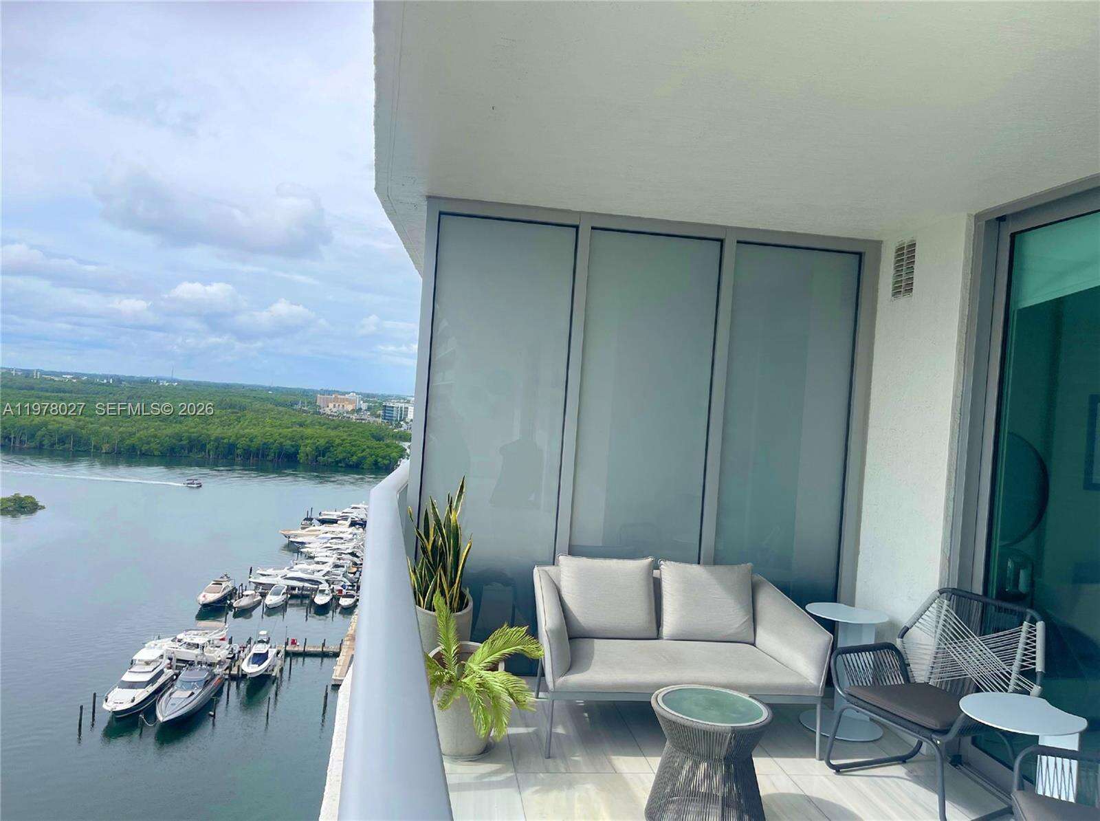 PARQUE TOWERS - 330 Sunny Isles Blvd, Sunny Isles Beach, FL 33160 | Picture 2