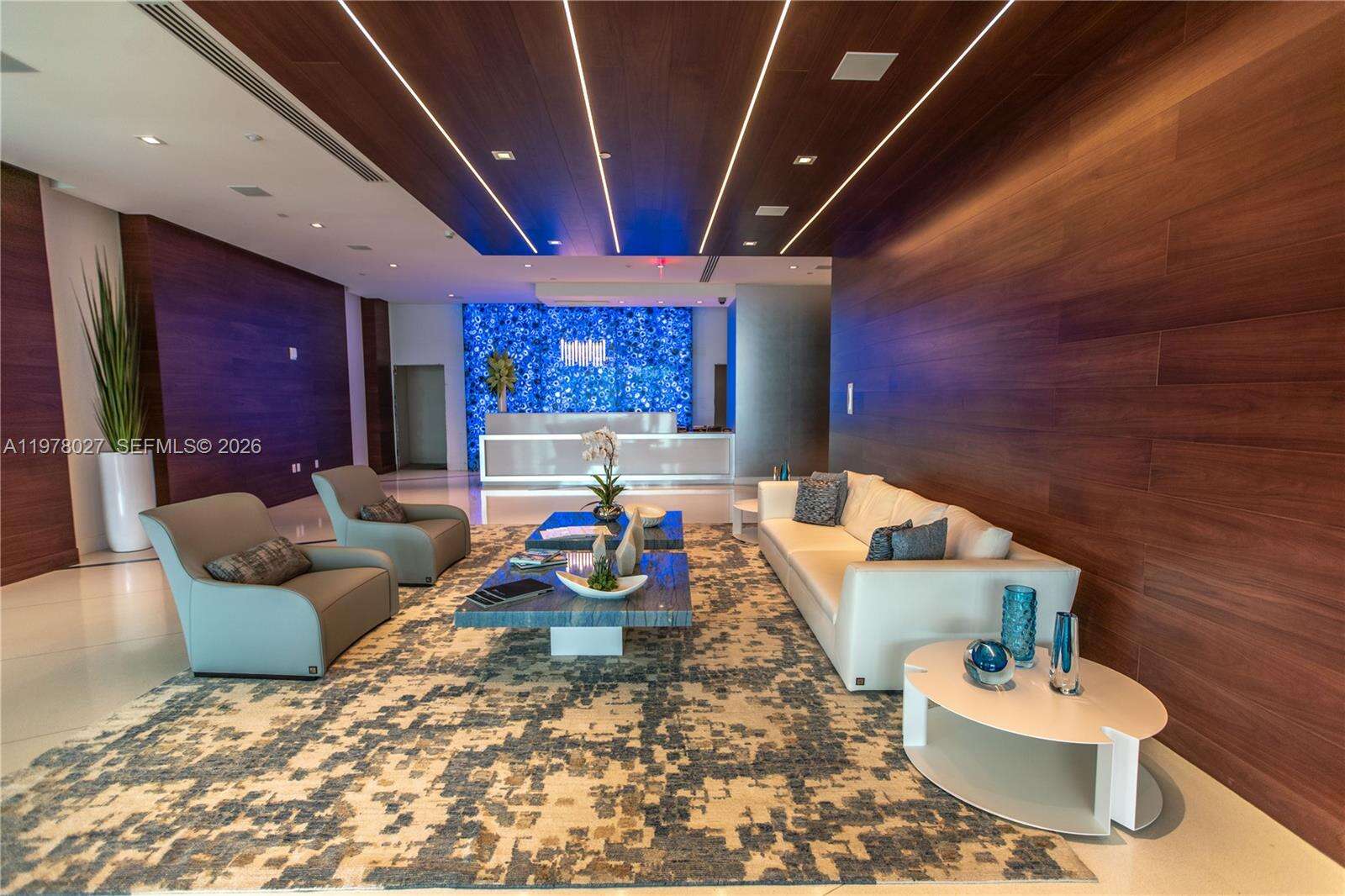 PARQUE TOWERS - 330 Sunny Isles Blvd, Sunny Isles Beach, FL 33160 | Picture 25