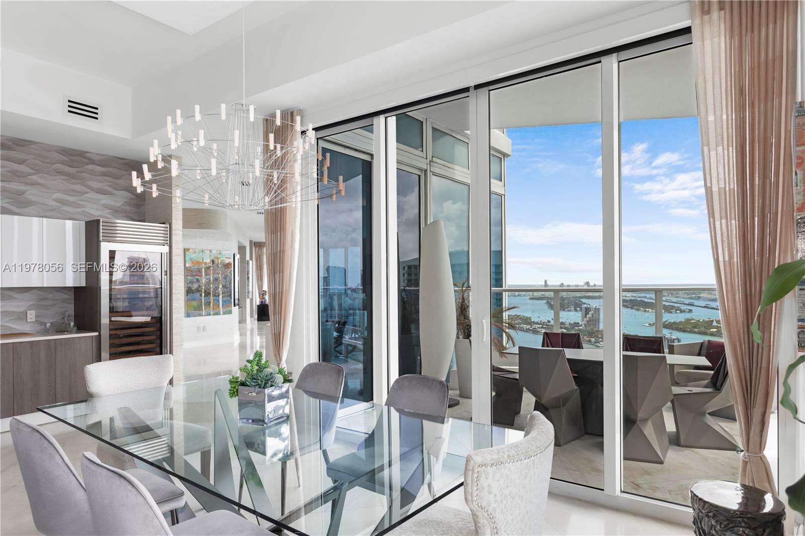 PARAMOUNT BAY - 2020 Bayshore Dr, Miami, FL 33137 | Picture 18