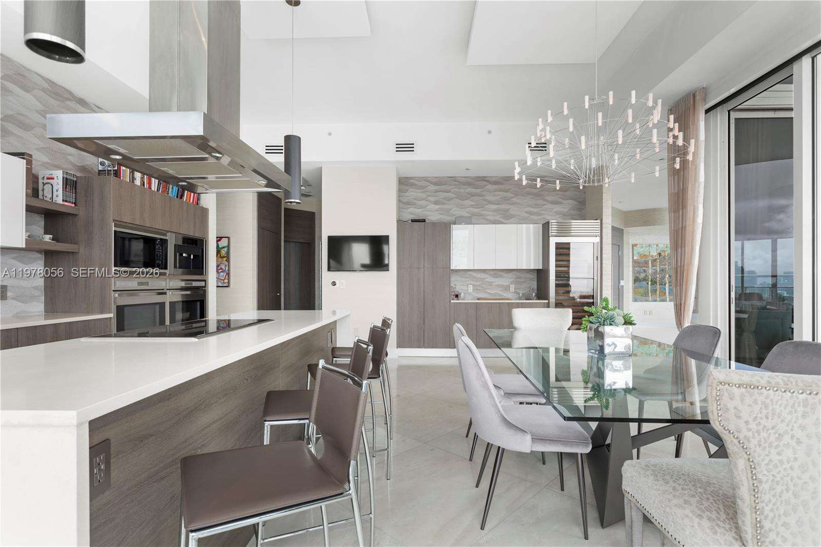 PARAMOUNT BAY - 2020 Bayshore Dr, Miami, FL 33137 | Picture 19