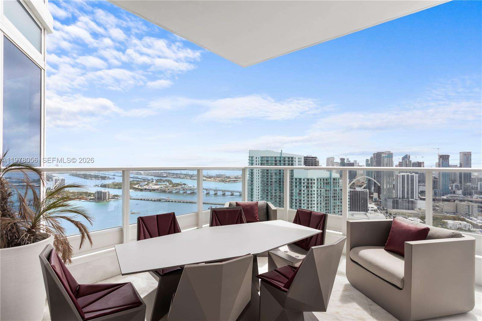 PARAMOUNT BAY - 2020 Bayshore Dr, Miami, FL 33137 | Picture 24
