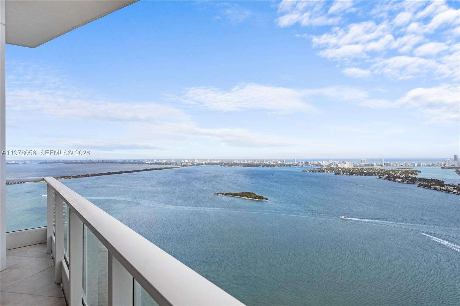 PARAMOUNT BAY - 2020 Bayshore Dr, Miami, FL 33137 | Picture 28