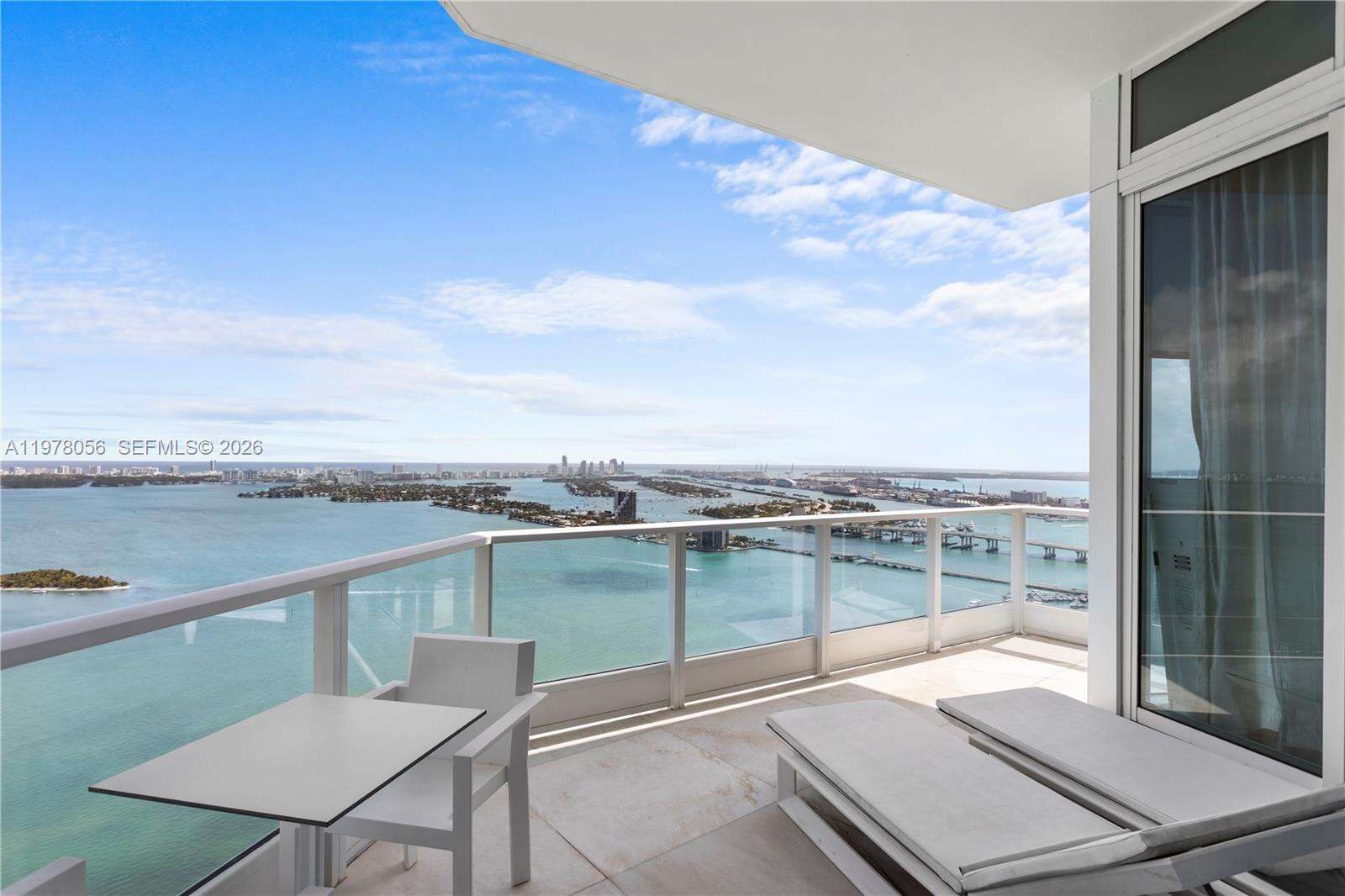 PARAMOUNT BAY - 2020 Bayshore Dr, Miami, FL 33137 | Picture 32