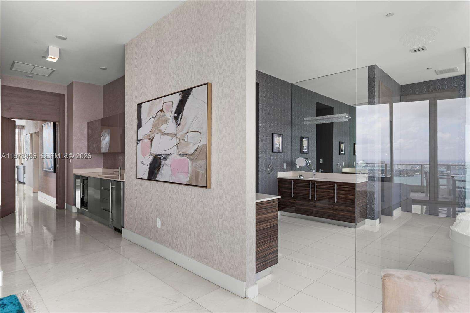 PARAMOUNT BAY - 2020 Bayshore Dr, Miami, FL 33137 | Picture 36