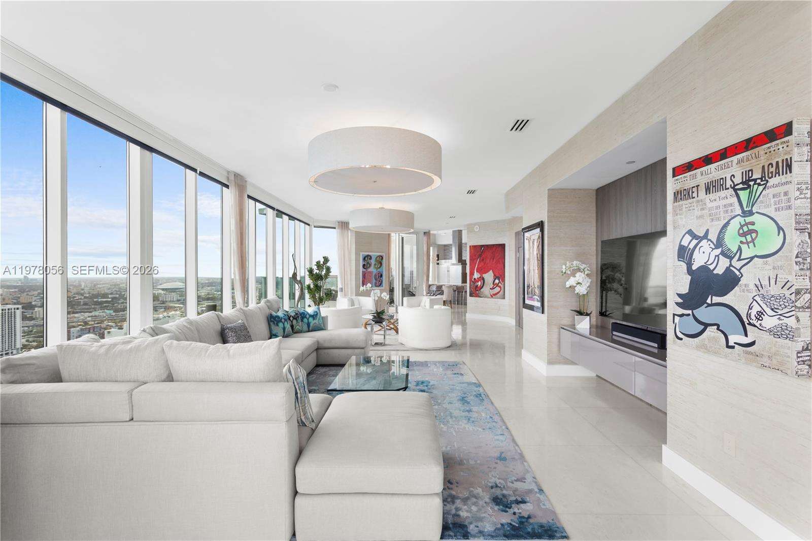 PARAMOUNT BAY - 2020 Bayshore Dr, Miami, FL 33137 | Picture 5
