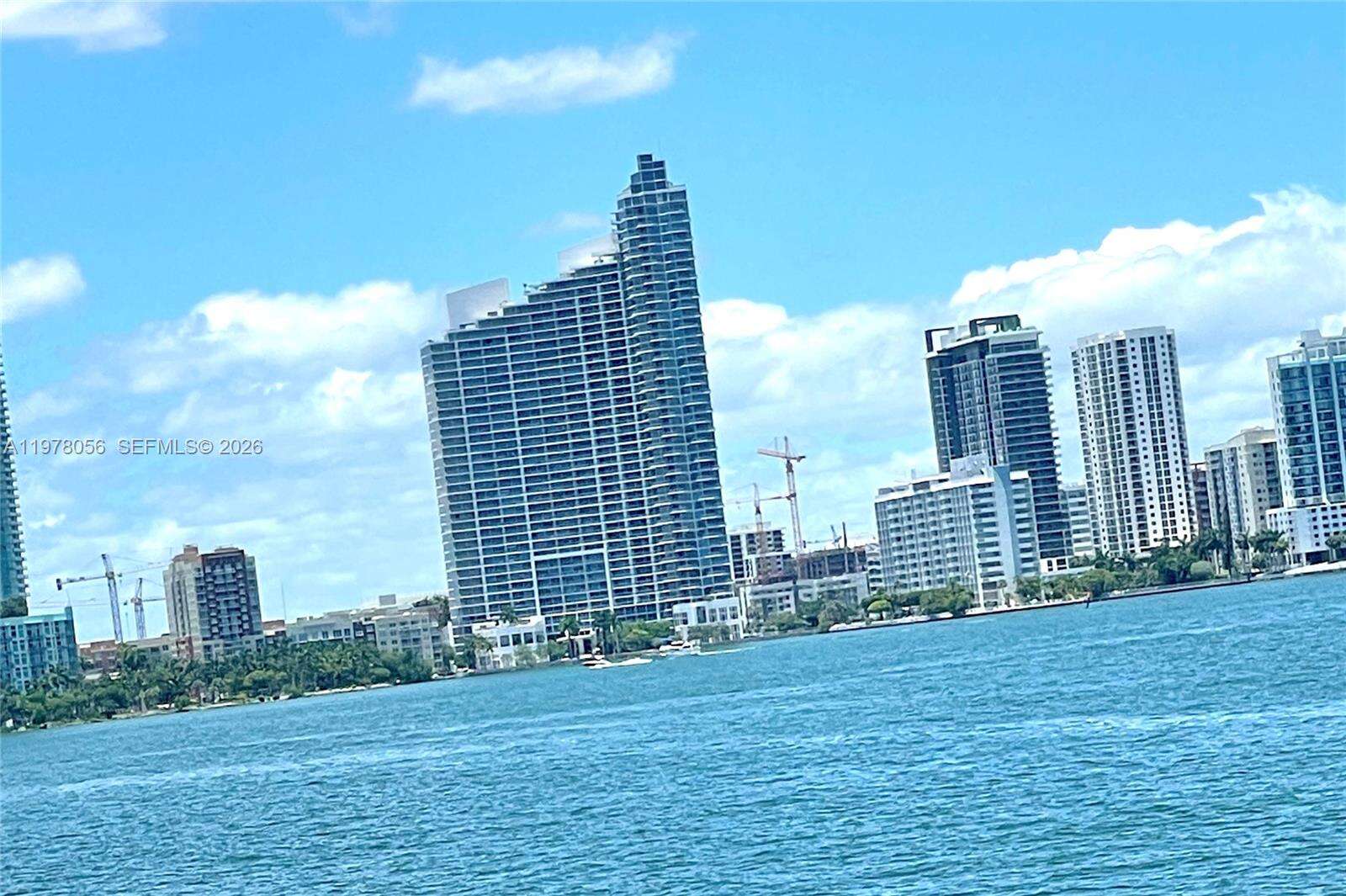 PARAMOUNT BAY - 2020 Bayshore Dr, Miami, FL 33137 | Picture 66