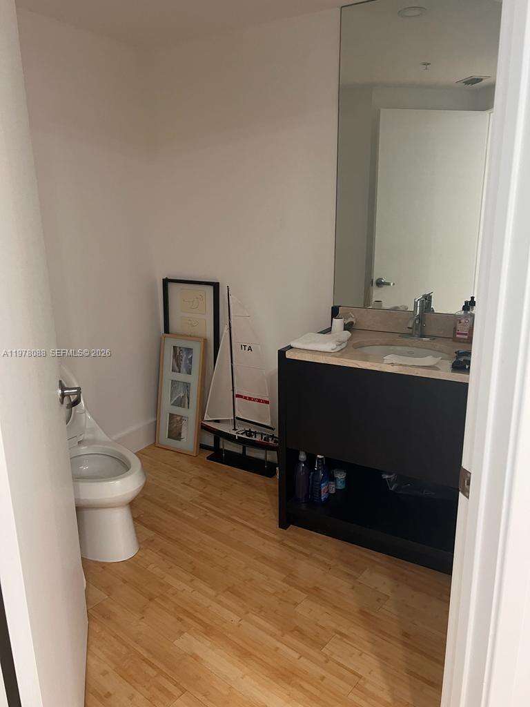 Trump Royale at 18201 Collins Ave, Sunny Isles Beach, FL 33160 - For Sale photo 18