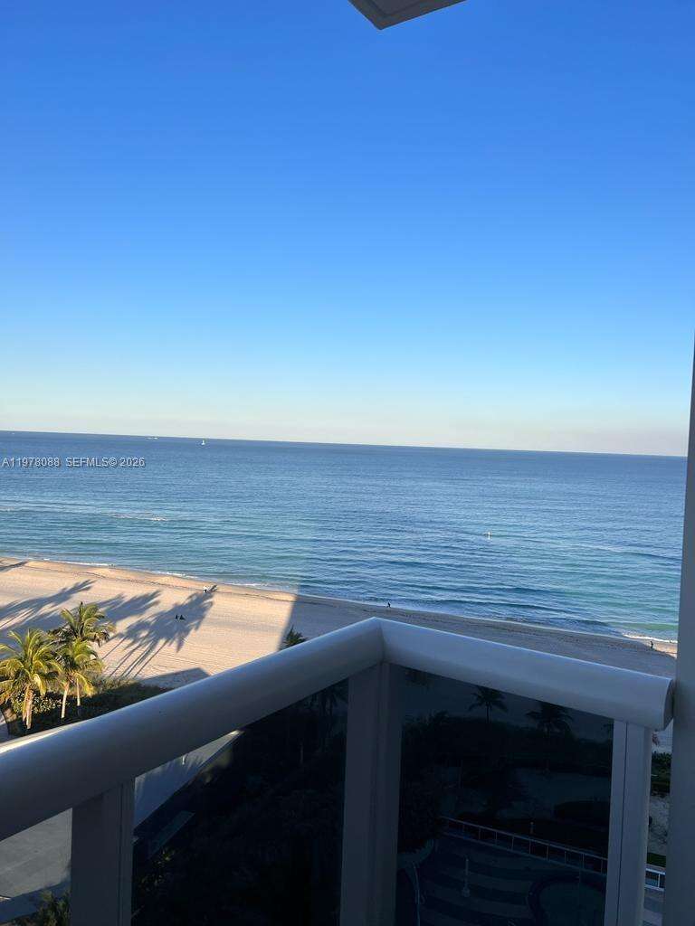 Trump Royale at 18201 Collins Ave, Sunny Isles Beach, FL 33160 - For Sale photo 27