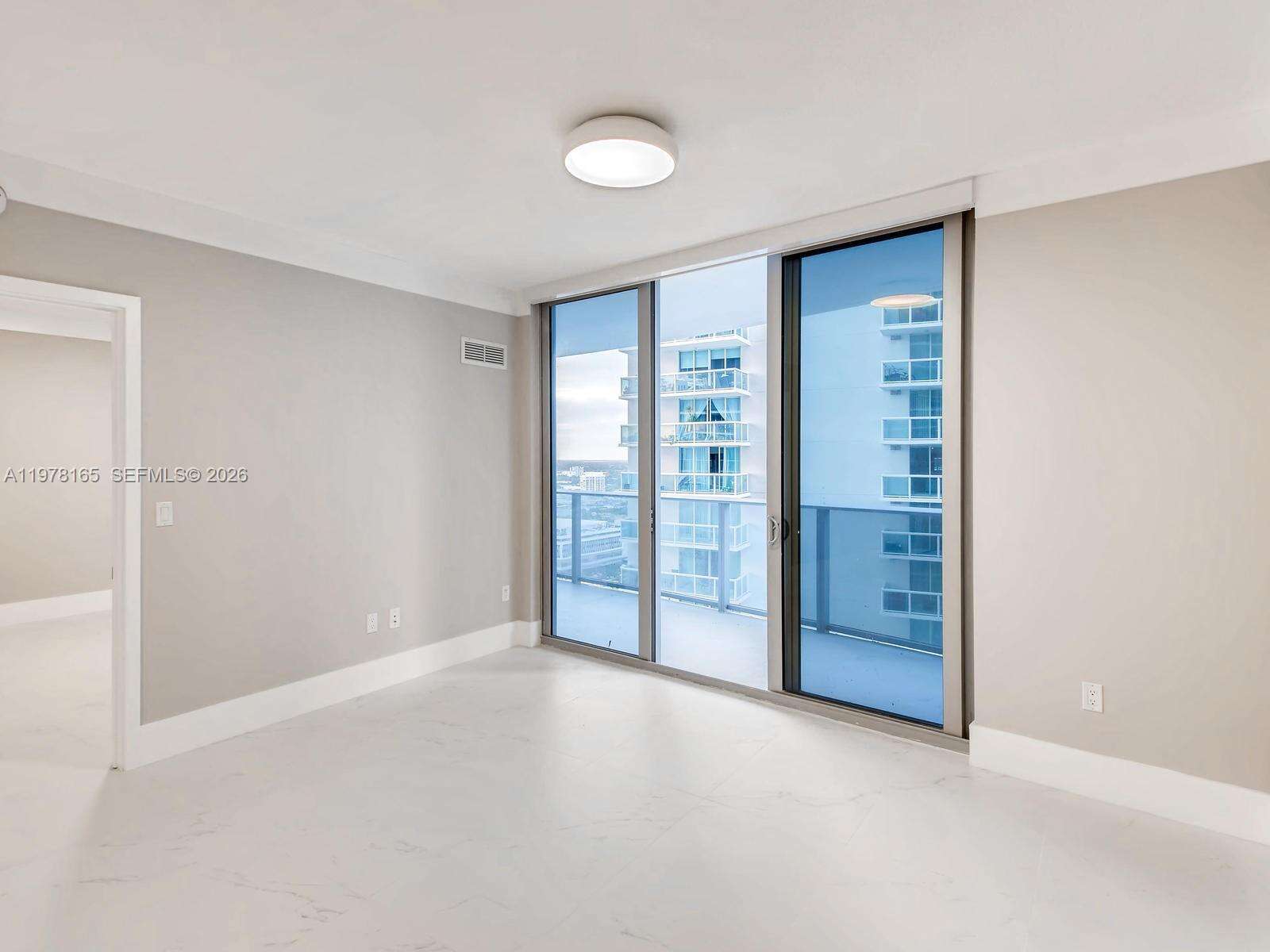 Aria On The Bay at 488 18 St, Miami, FL 33132 - For Sale photo 14