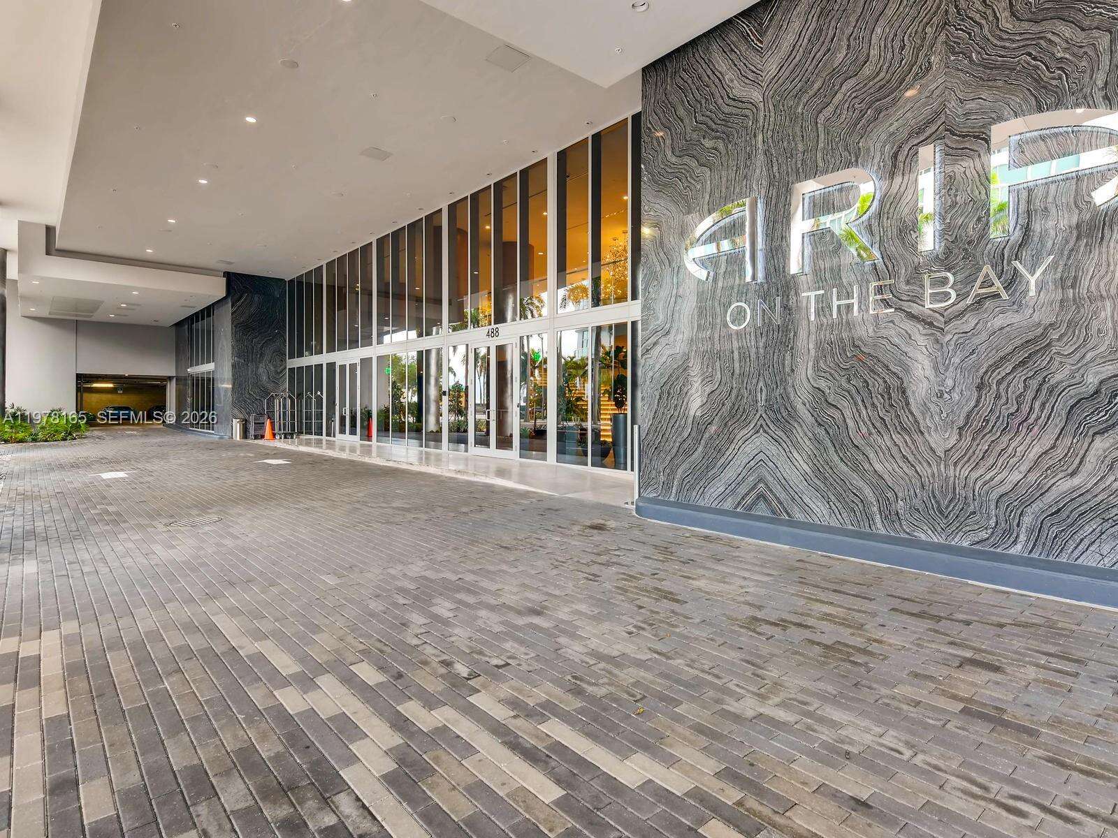 Aria On The Bay at 488 18 St, Miami, FL 33132 - For Sale photo 32