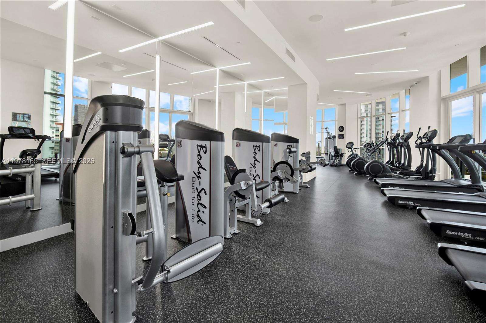 Aria On The Bay at 488 18 St, Miami, FL 33132 - For Sale photo 36