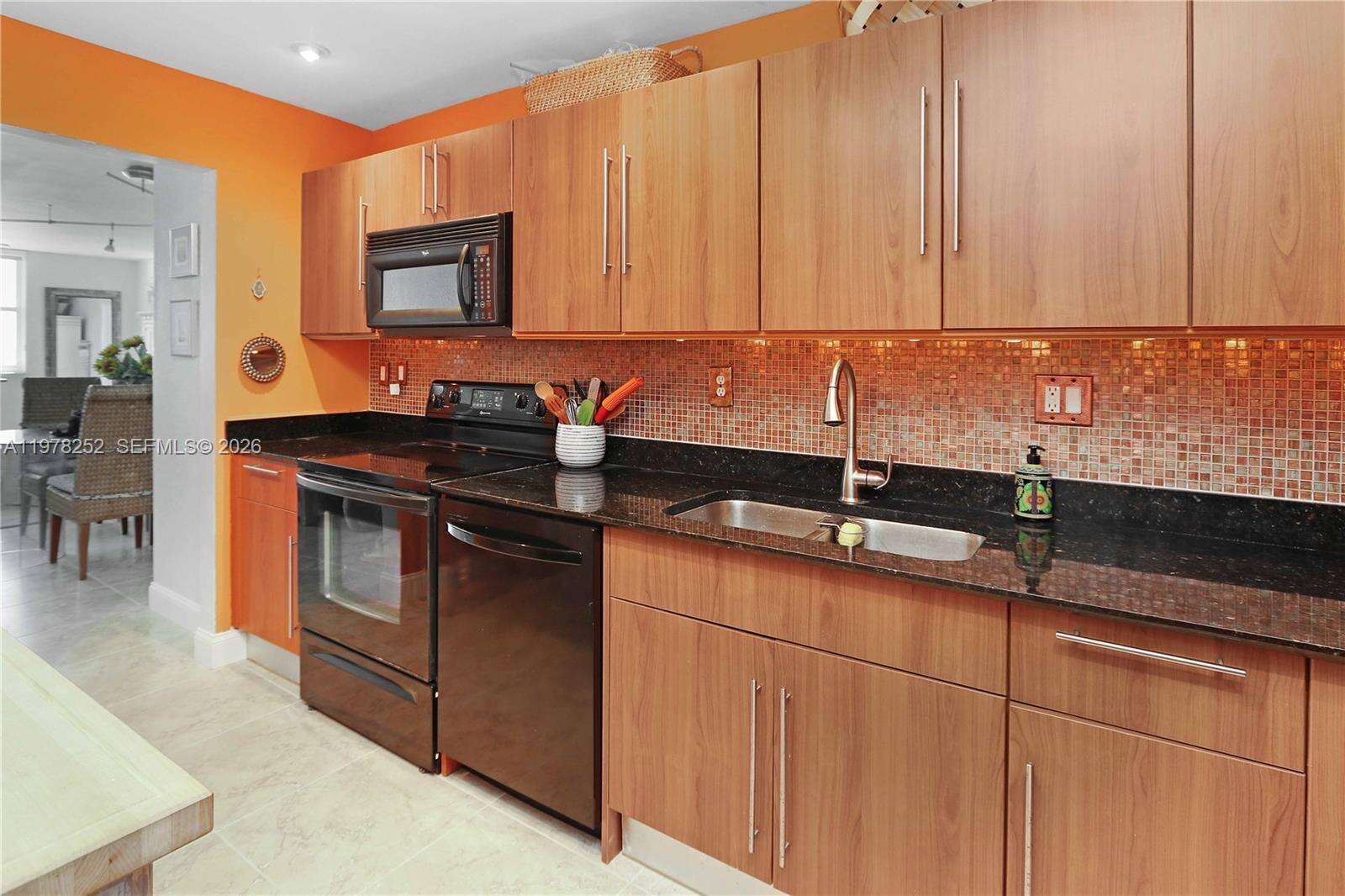 The Residences at 3001 Ocean Dr, Hollywood, FL 33019 - For Sale photo 9