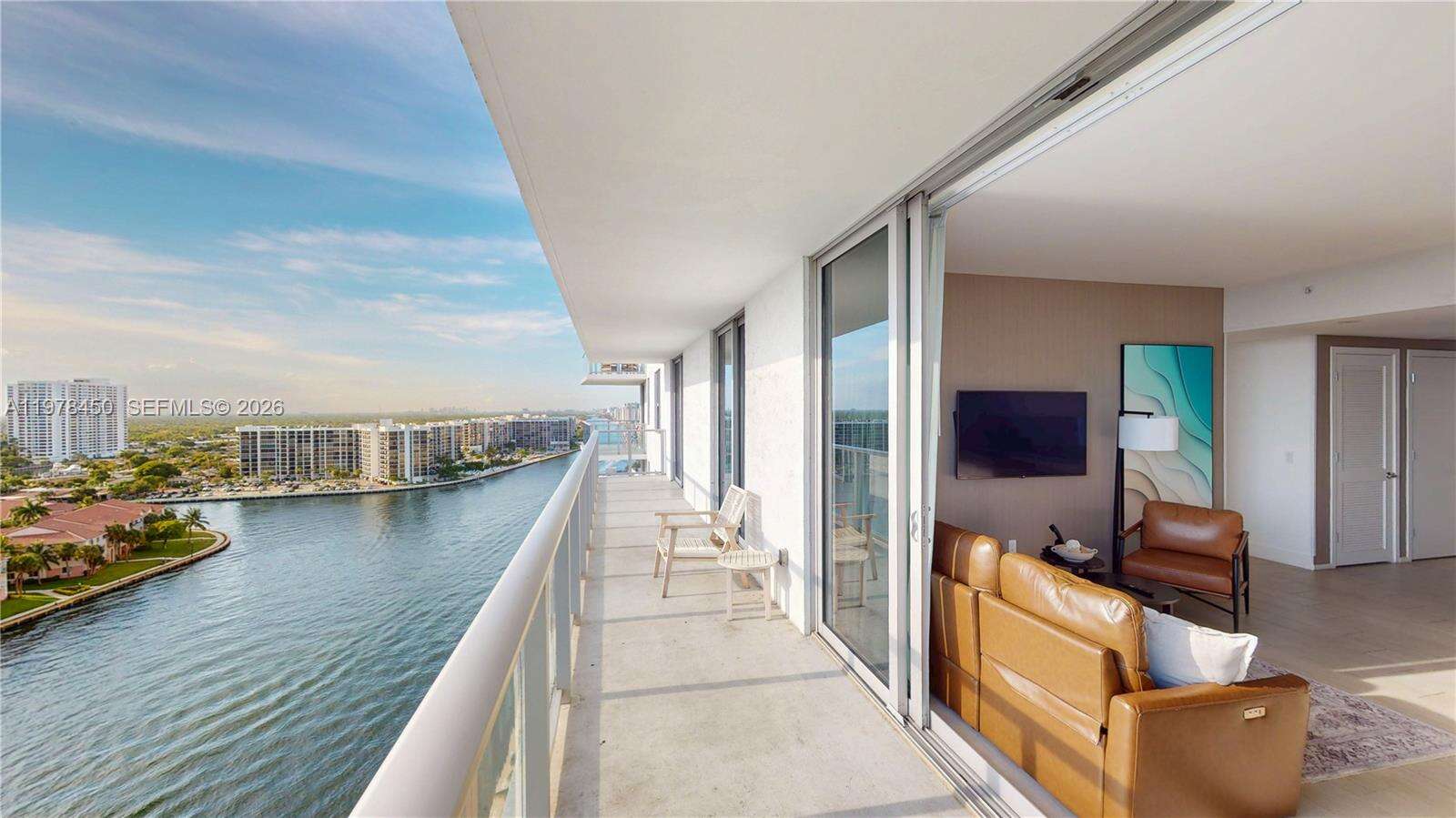 Hyde Beach House at 4010 Ocean Dr, Hollywood, FL 33019 - For Sale photo 1