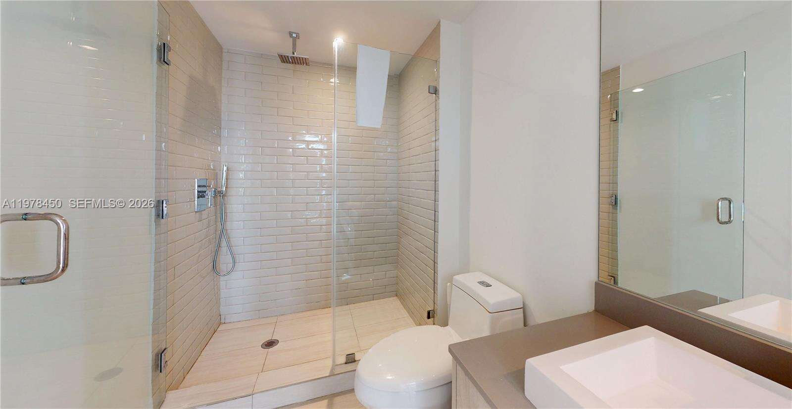Hyde Beach House at 4010 Ocean Dr, Hollywood, FL 33019 - For Sale photo 20