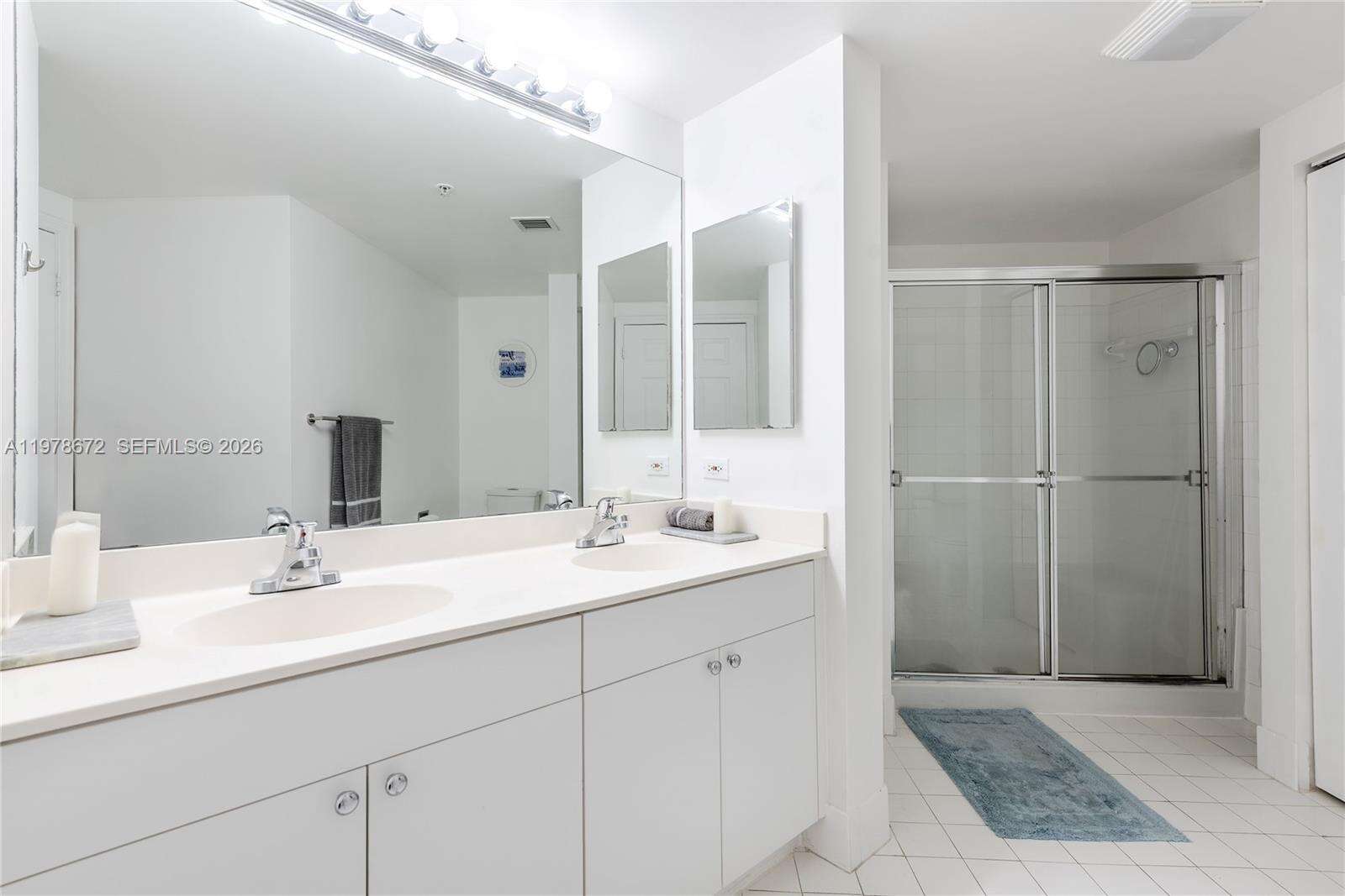 Porto Bellagio at 17100 Bay Rd, Sunny Isles Beach, FL 33160 - For Sale photo 16