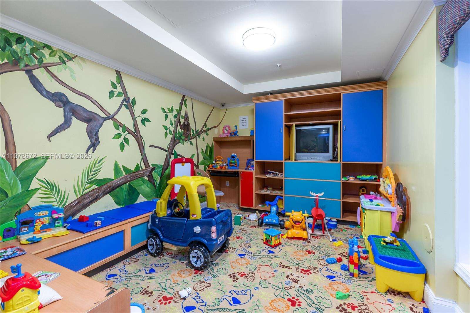 Porto Bellagio at 17100 Bay Rd, Sunny Isles Beach, FL 33160 - For Sale photo 28