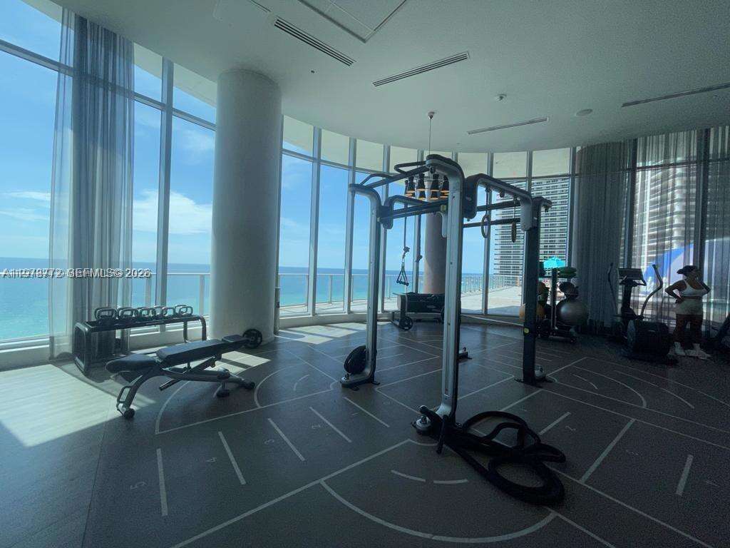 Hyde Resort at 4111 Ocean Dr, Hollywood, FL 33019 - For Sale photo 15