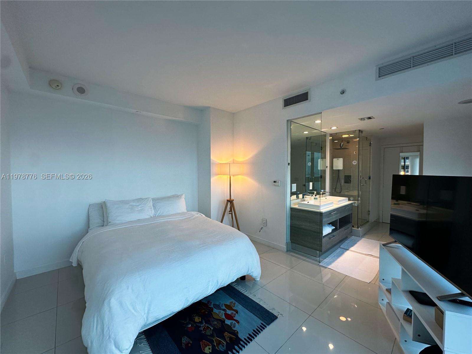 Paraiso Bay at 650 32 St, Miami, FL 33137 - For Sale photo 9