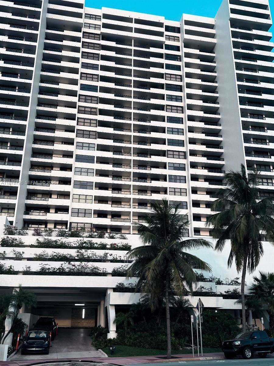Club Atlantis at 2555 Collins Ave, Miami Beach, FL 33140 - For Sale photo 1