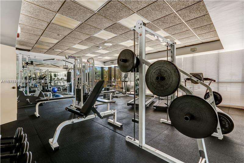 Club Atlantis at 2555 Collins Ave, Miami Beach, FL 33140 - For Sale photo 24