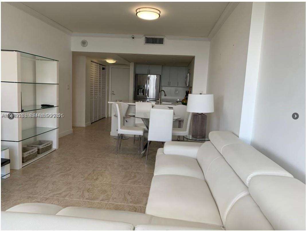 Club Atlantis at 2555 Collins Ave, Miami Beach, FL 33140 - For Sale photo 10