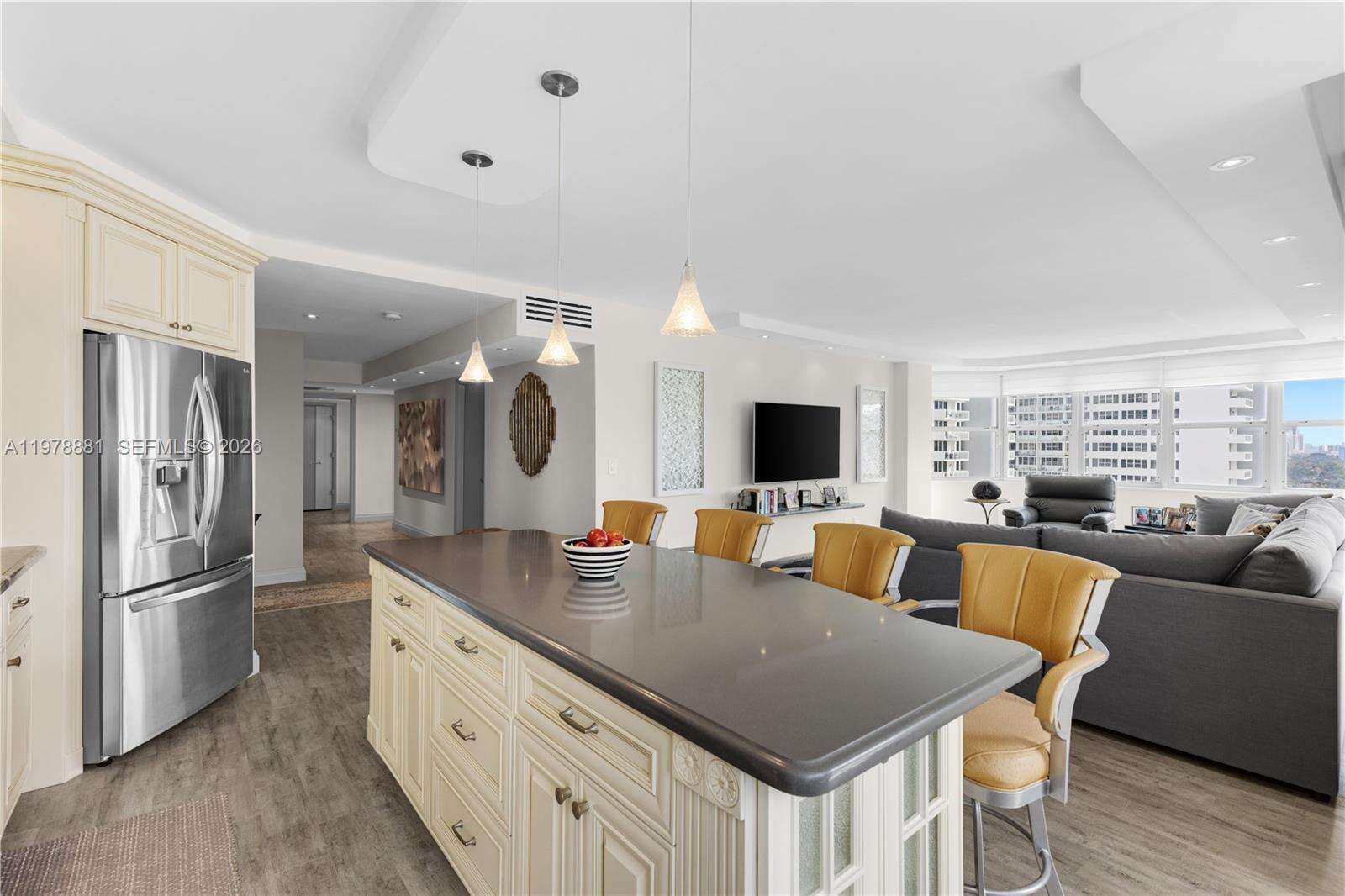 The Hemispheres at 1980 Ocean Dr, Hallandale Beach, FL 33009 - For Sale photo 14