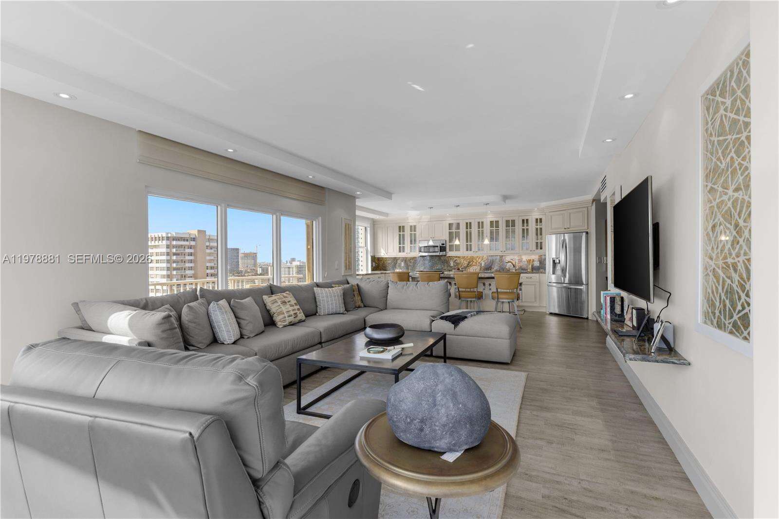 The Hemispheres at 1980 Ocean Dr, Hallandale Beach, FL 33009 - For Sale photo 24