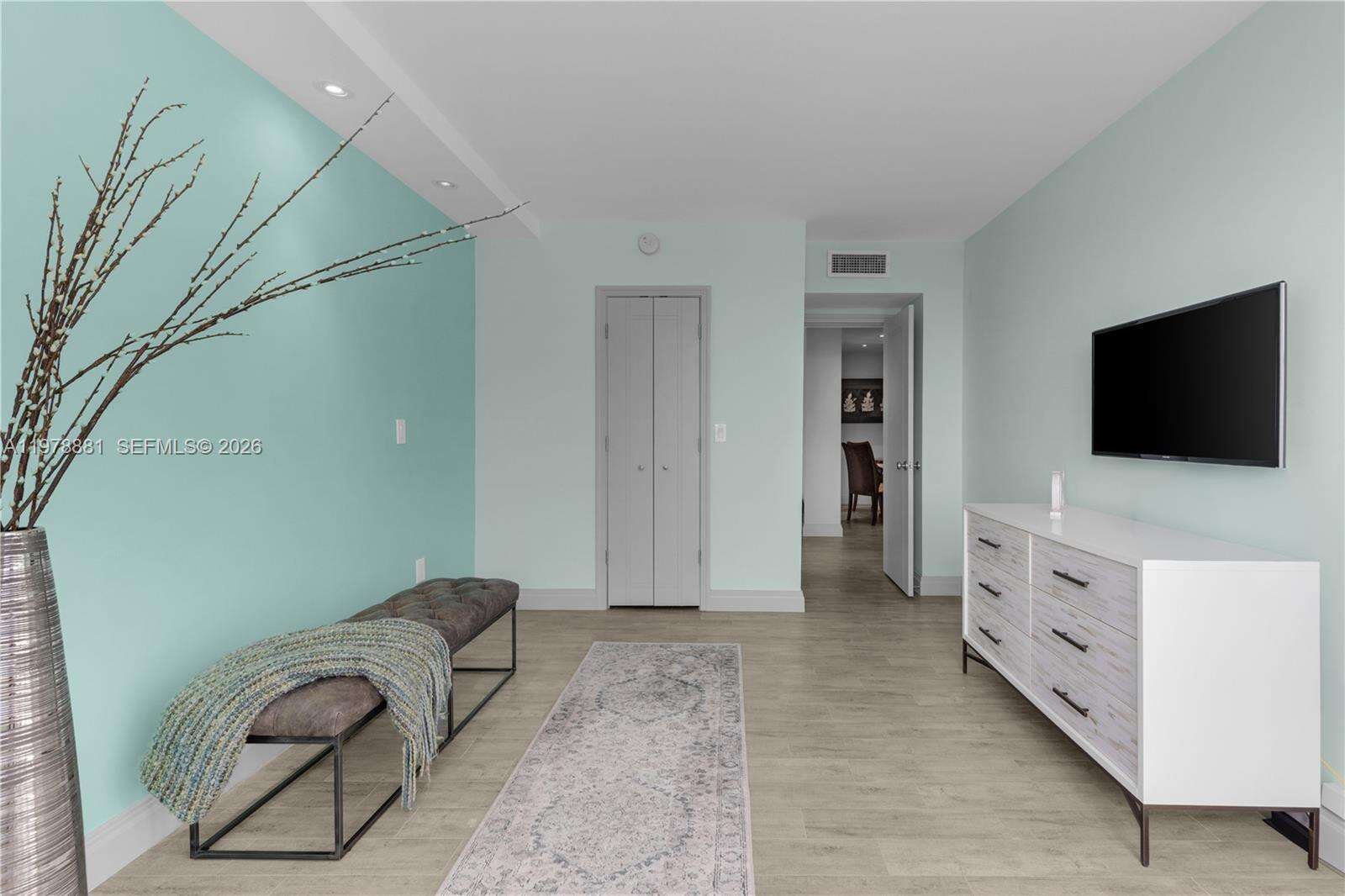 The Hemispheres at 1980 Ocean Dr, Hallandale Beach, FL 33009 - For Sale photo 40