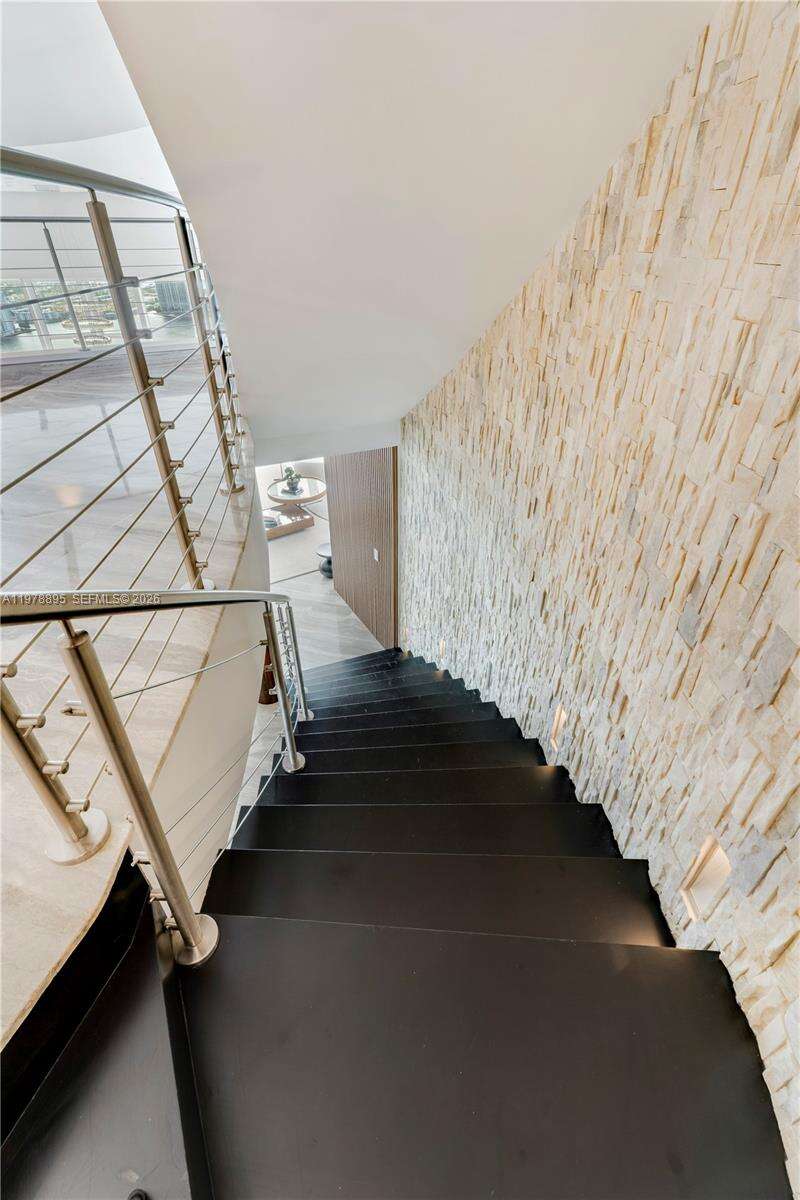 Trump Royale at 18201 Collins Ave, Sunny Isles Beach, FL 33160 - For Sale photo 26