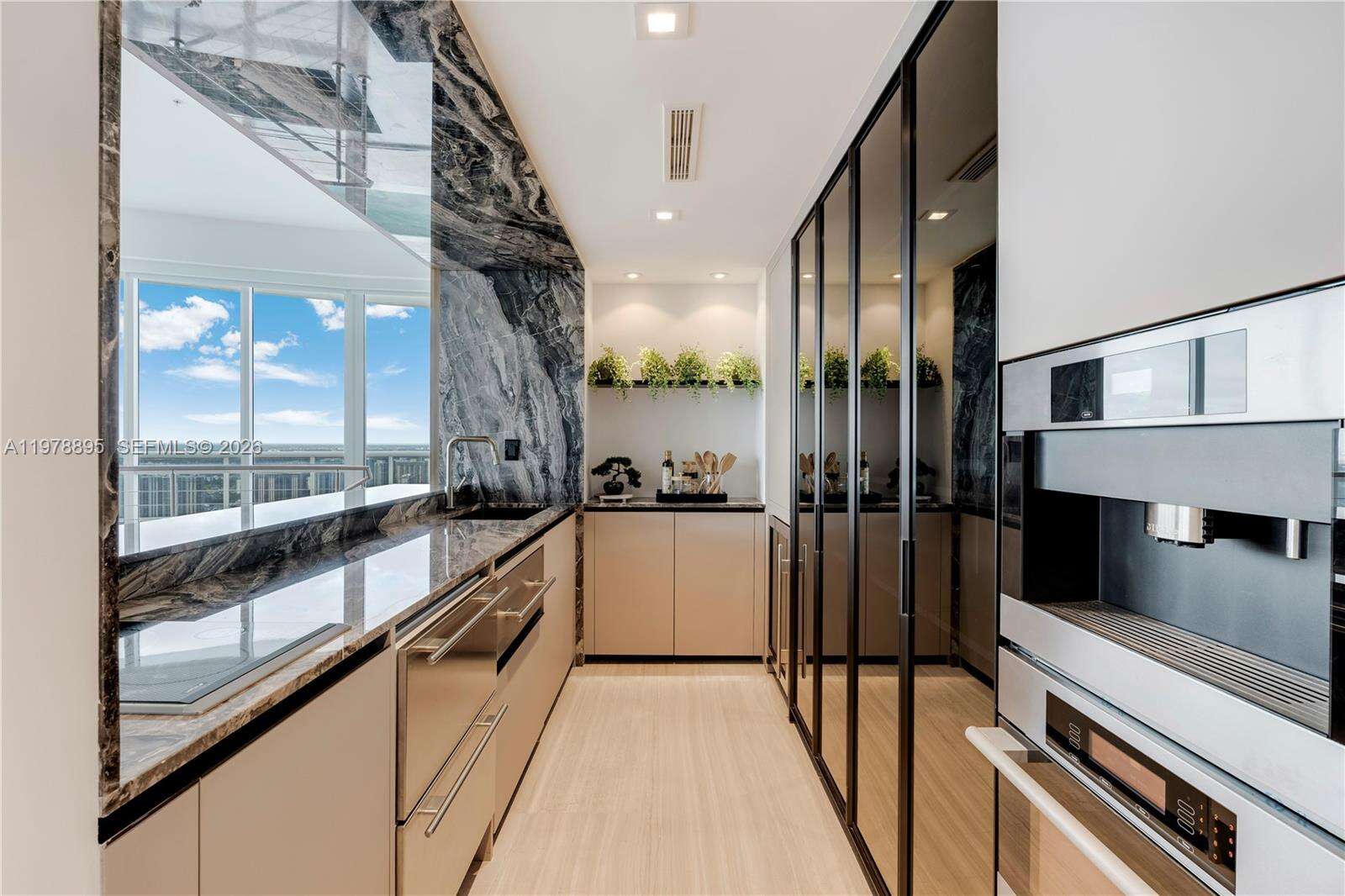 Trump Royale at 18201 Collins Ave, Sunny Isles Beach, FL 33160 - For Sale photo 35