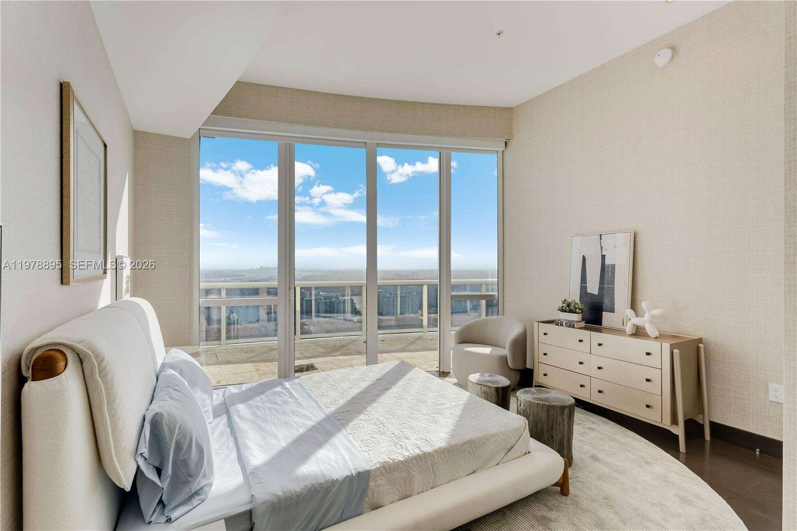 Trump Royale at 18201 Collins Ave, Sunny Isles Beach, FL 33160 - For Sale photo 51