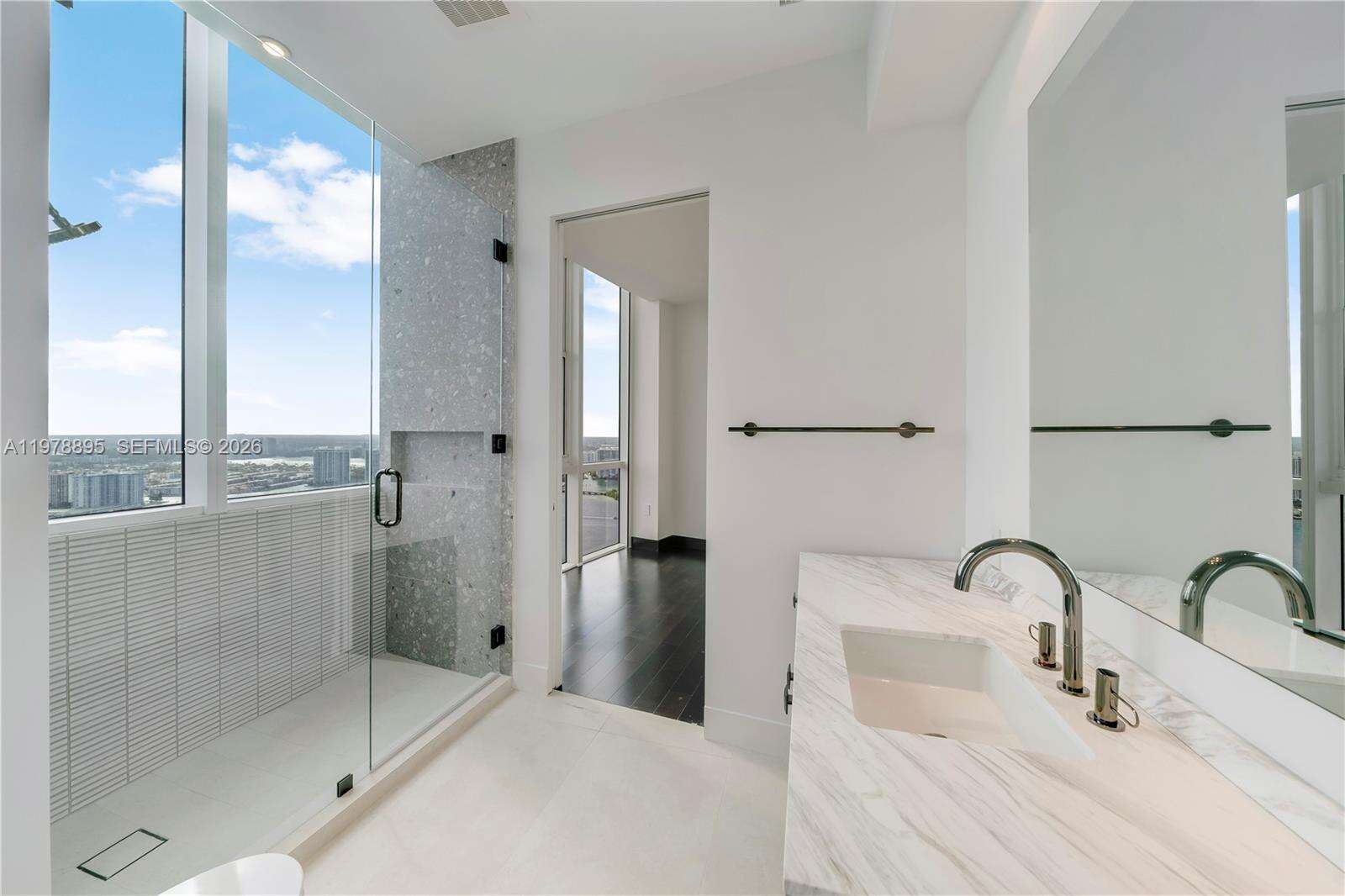 Trump Royale at 18201 Collins Ave, Sunny Isles Beach, FL 33160 - For Sale photo 59