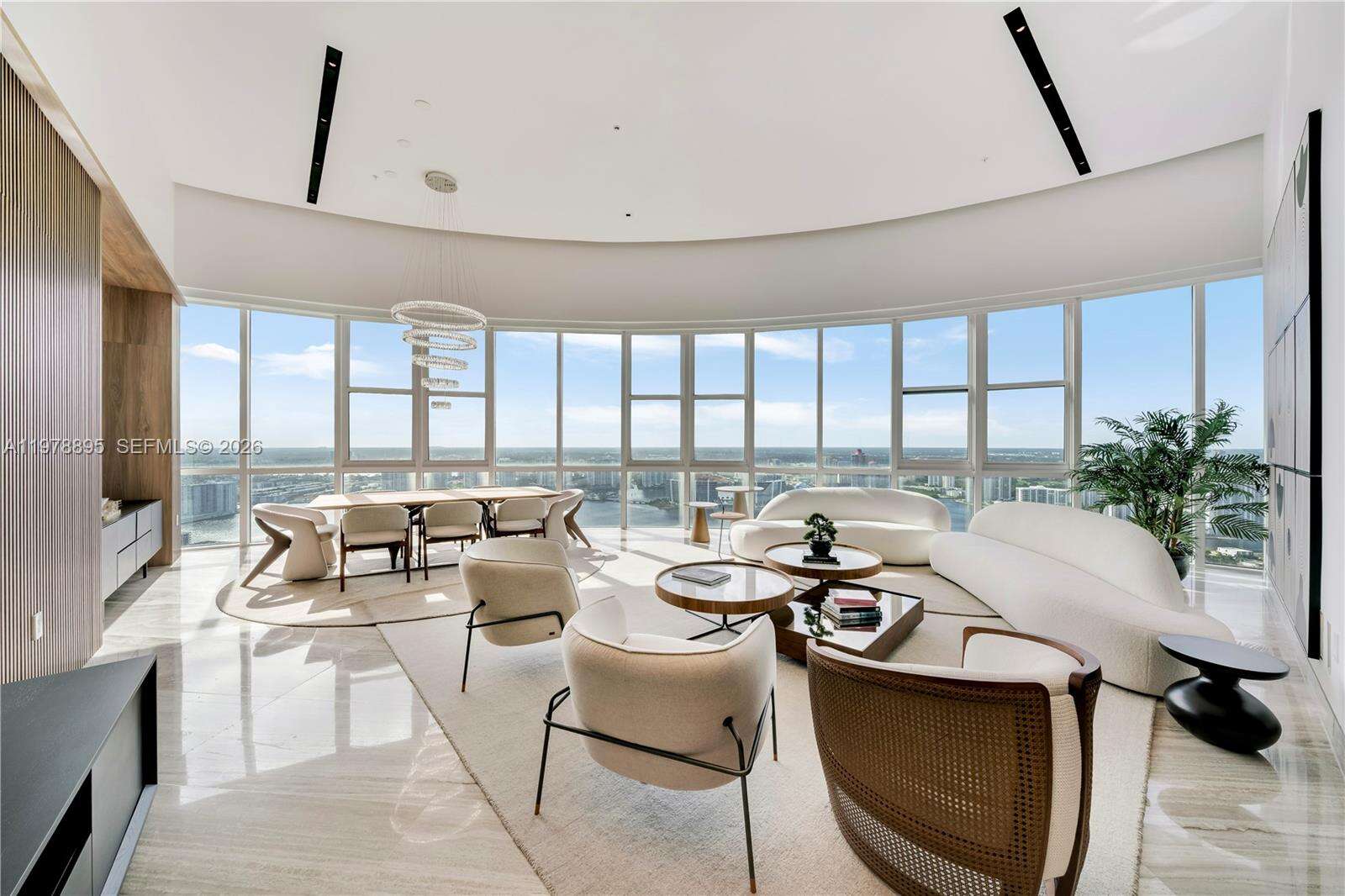 Trump Royale at 18201 Collins Ave, Sunny Isles Beach, FL 33160 - For Sale photo 8