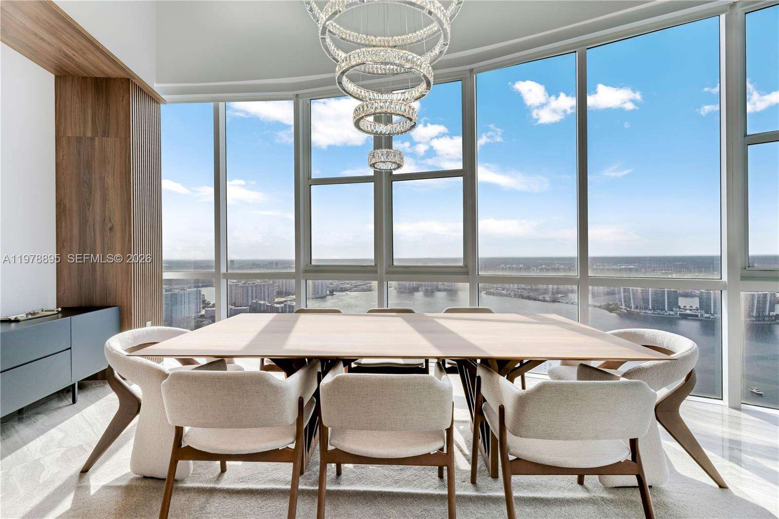 Trump Royale at 18201 Collins Ave, Sunny Isles Beach, FL 33160 - For Sale photo 10
