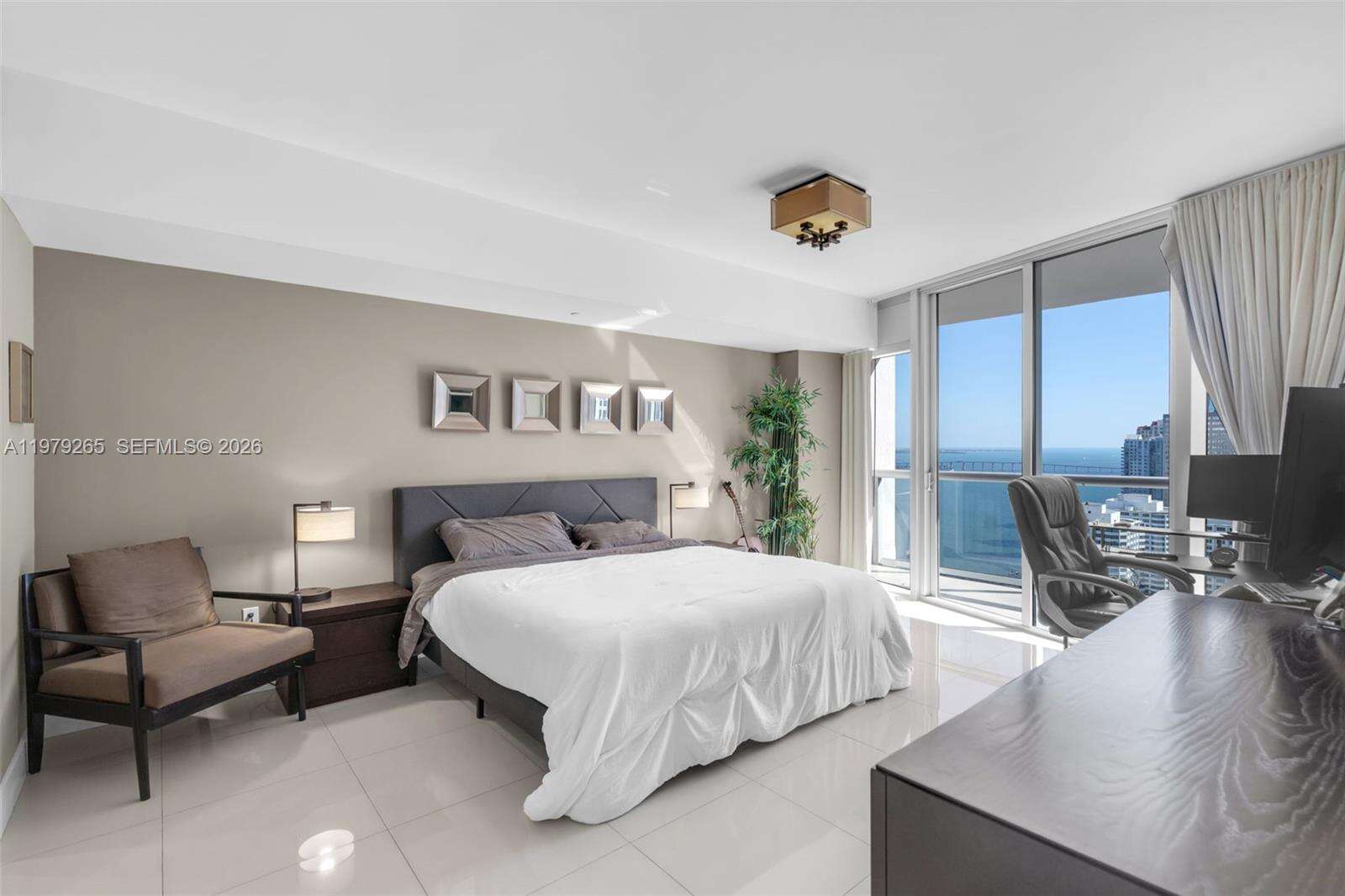 Icon Brickell 2 at 495 Brickell Ave, Miami, FL 33131 - For Sale photo 12