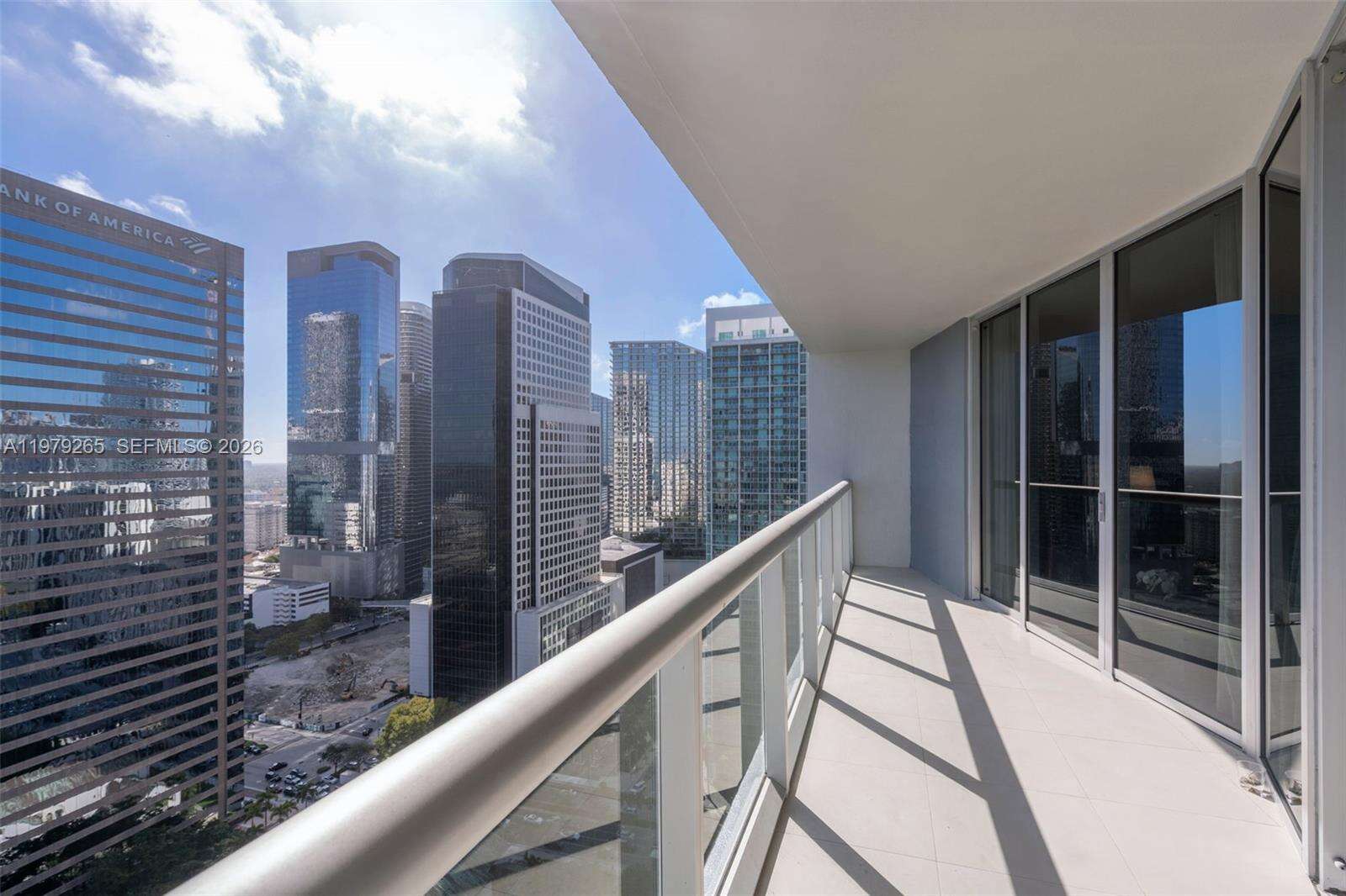 Icon Brickell 2 at 495 Brickell Ave, Miami, FL 33131 - For Sale photo 18