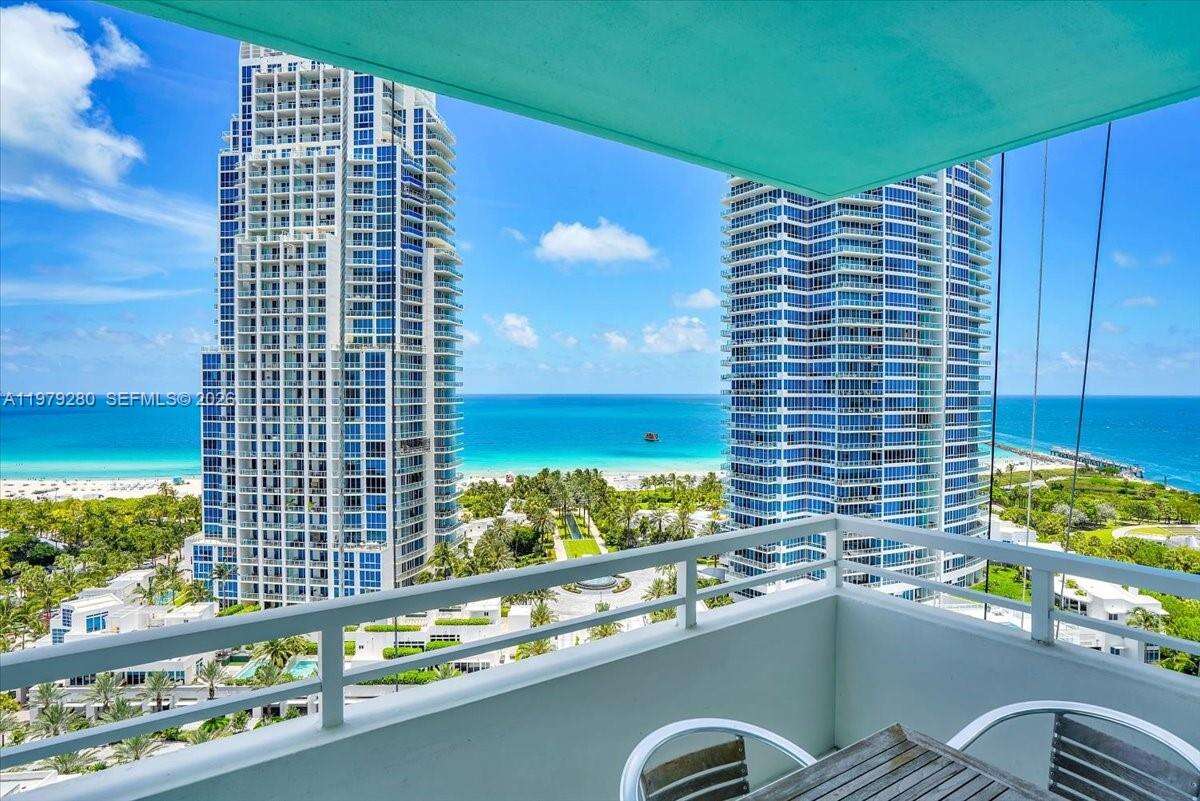 SOUTH POINTE TOWERS CONDO I - 400 Pointe Dr, Miami Beach, FL 33139 | Picture 11
