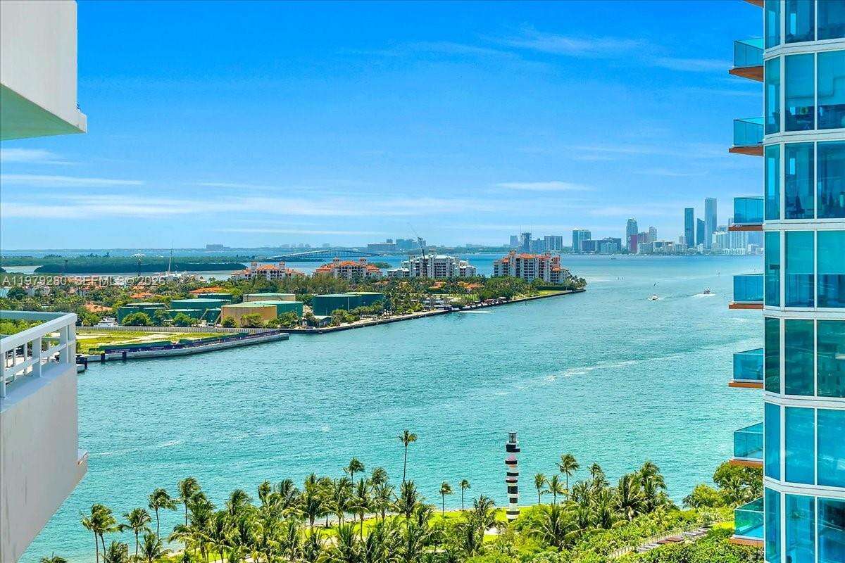 SOUTH POINTE TOWERS CONDO I - 400 Pointe Dr, Miami Beach, FL 33139 | Picture 22