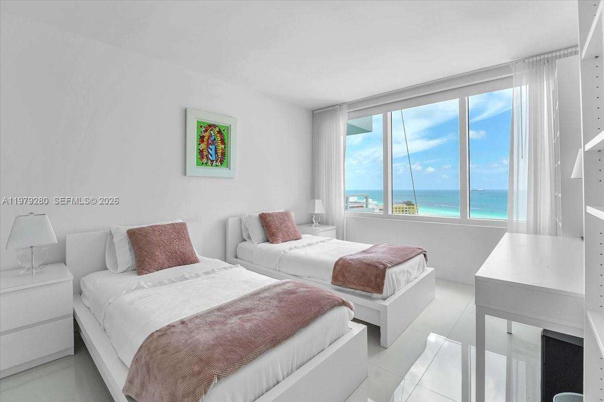 SOUTH POINTE TOWERS CONDO I - 400 Pointe Dr, Miami Beach, FL 33139 | Picture 31