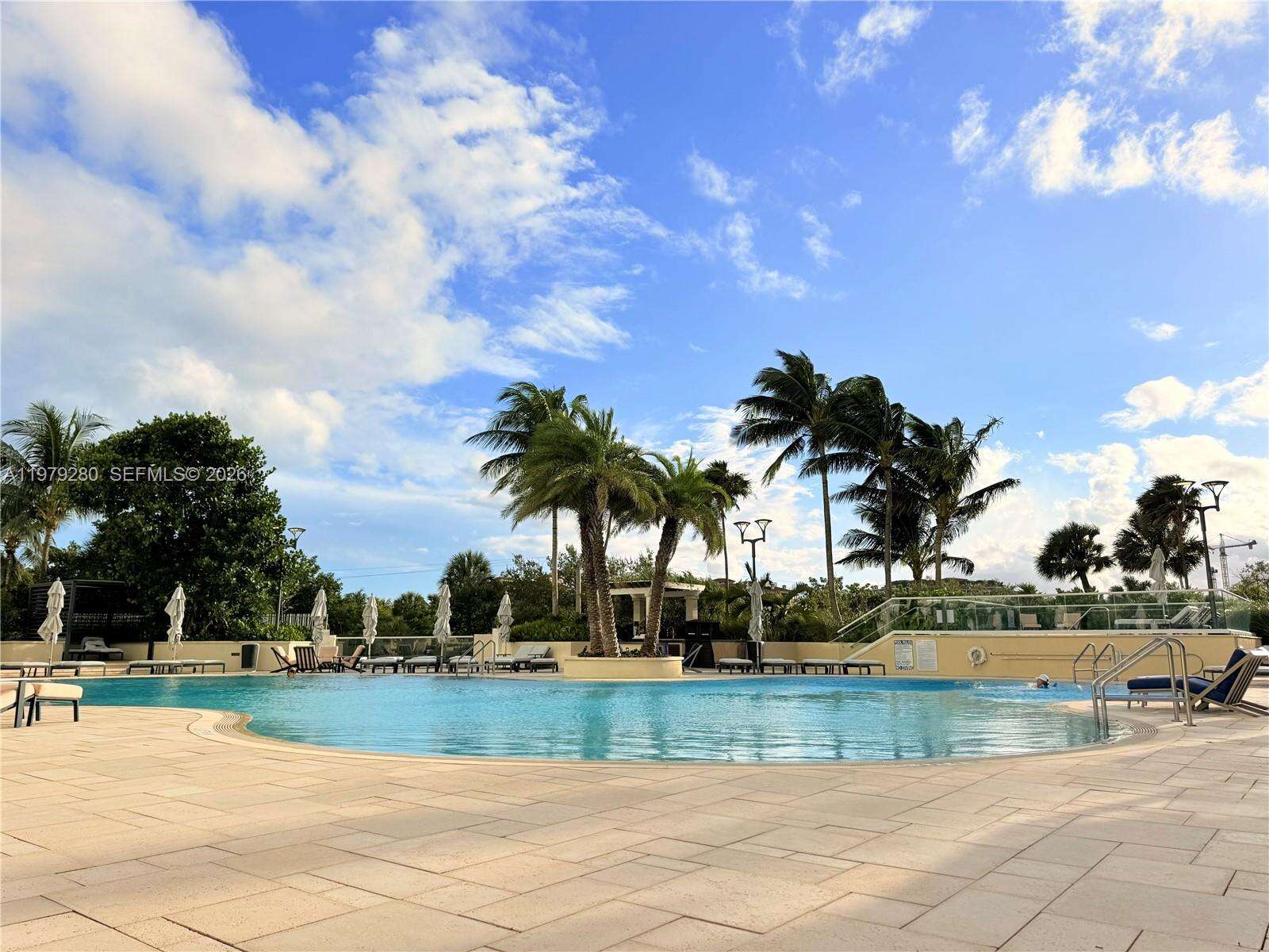 SOUTH POINTE TOWERS CONDO I - 400 Pointe Dr, Miami Beach, FL 33139 | Picture 39