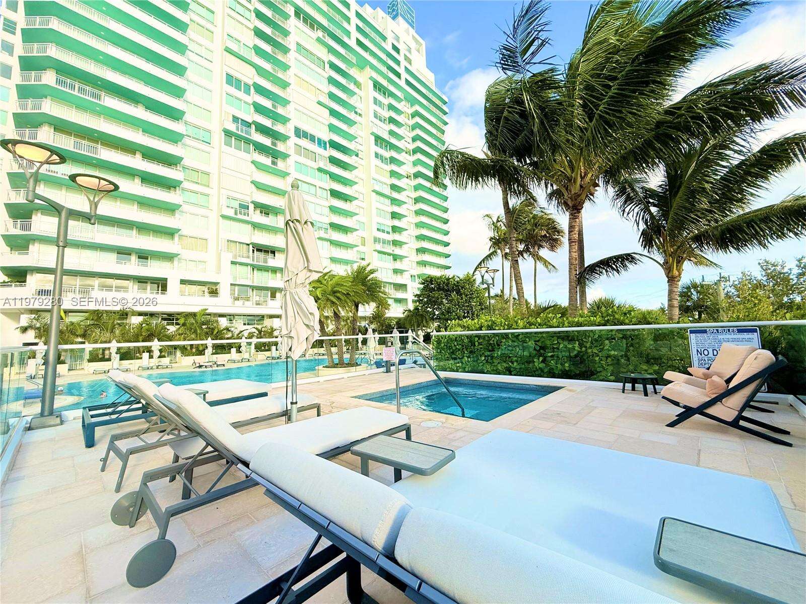 SOUTH POINTE TOWERS CONDO I - 400 Pointe Dr, Miami Beach, FL 33139 | Picture 41