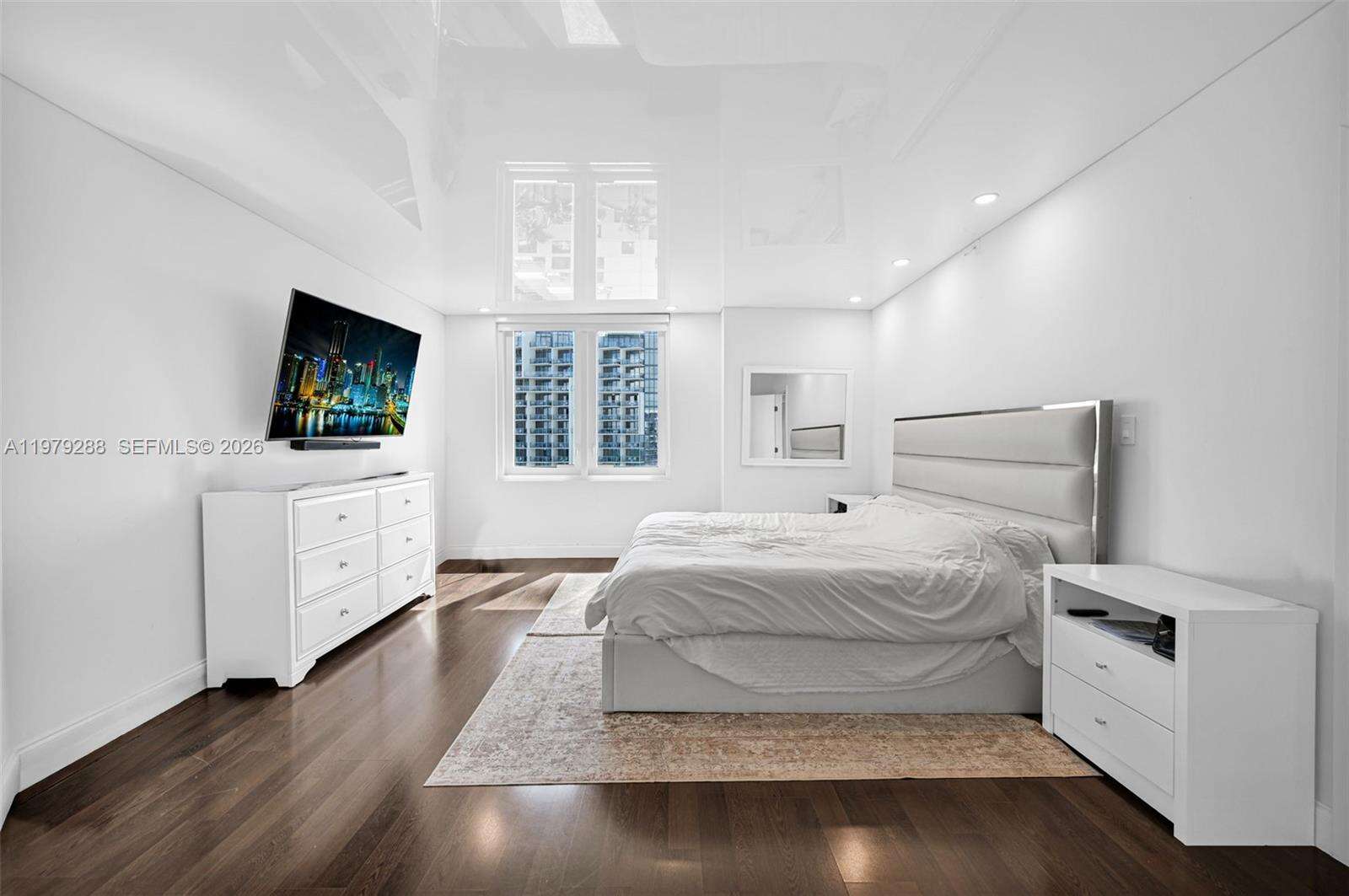 RONEY PALACE - 2301 Collins Ave, Miami Beach, FL 33139 | Picture 15