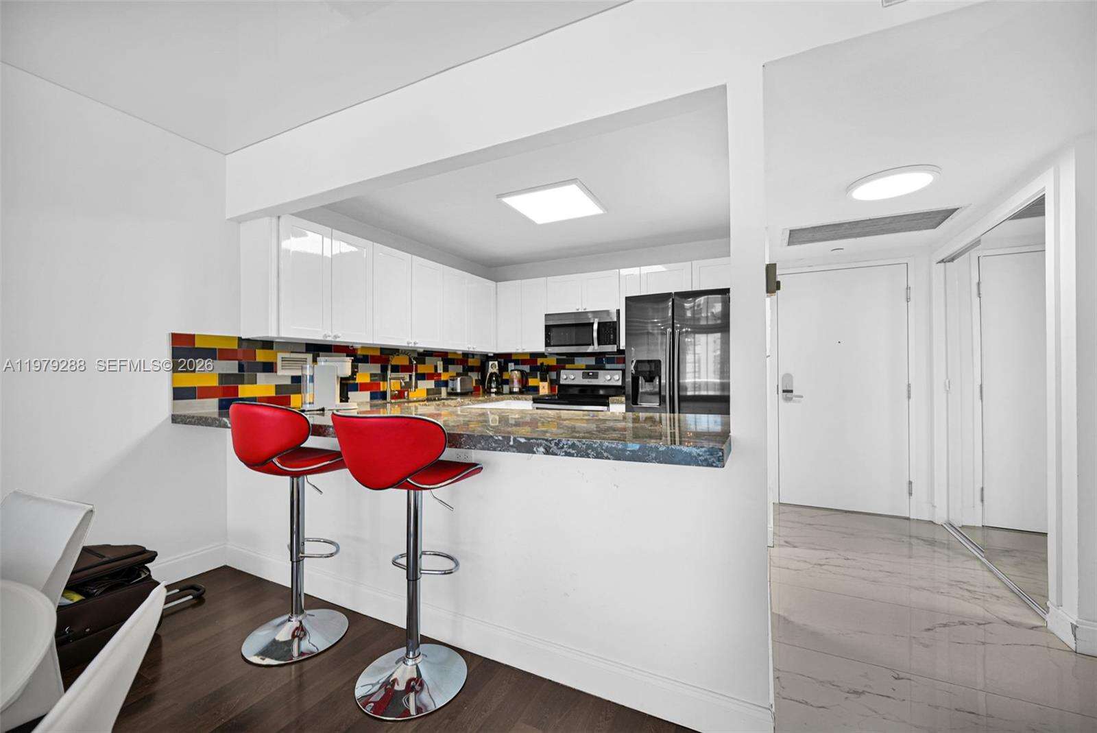 RONEY PALACE - 2301 Collins Ave, Miami Beach, FL 33139 | Picture 9