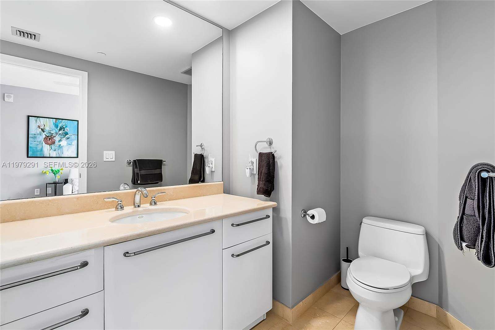 OCEAN PALMS - 3101 Ocean Dr, Hollywood, FL 33019 | Picture 21